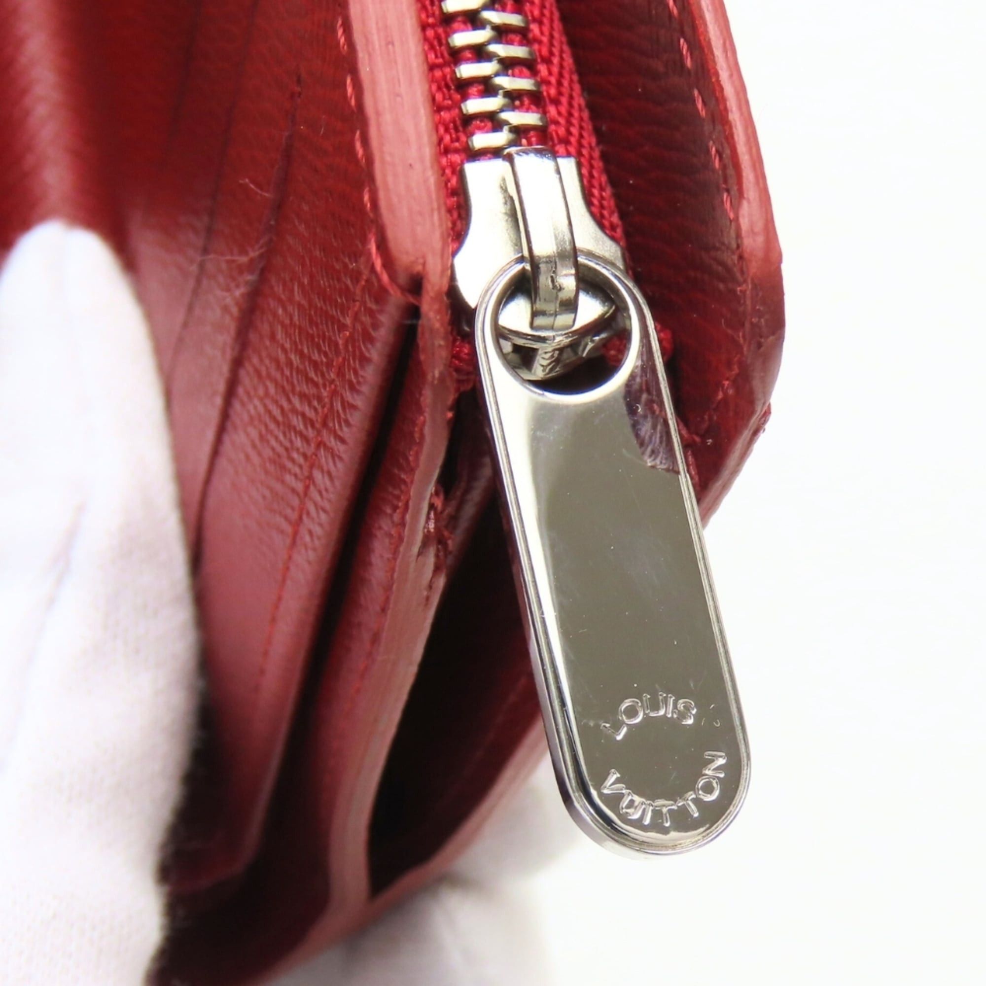 Louis Vuitton Louis Vuitton Portefeuille Joy Tri-fold Wallet M6658M Epi Leather Ruby with Silver Hardware Women's LOUIS VUITTON Size ONE SIZE - 25 Thumbnail