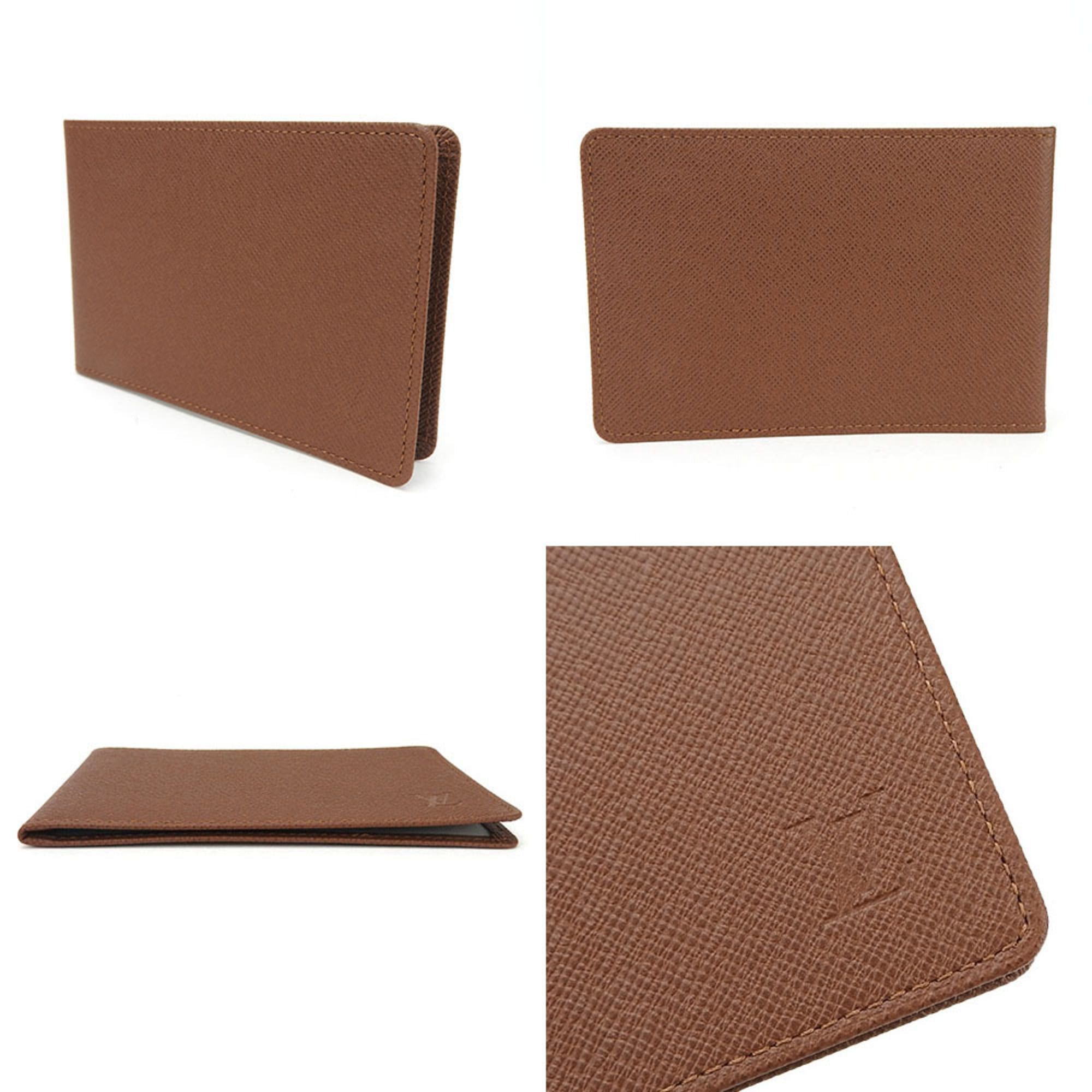 Louis Vuitton Louis Vuitton pass case with LV logo, leather, for men and women. Size ONE SIZE - 4 Thumbnail