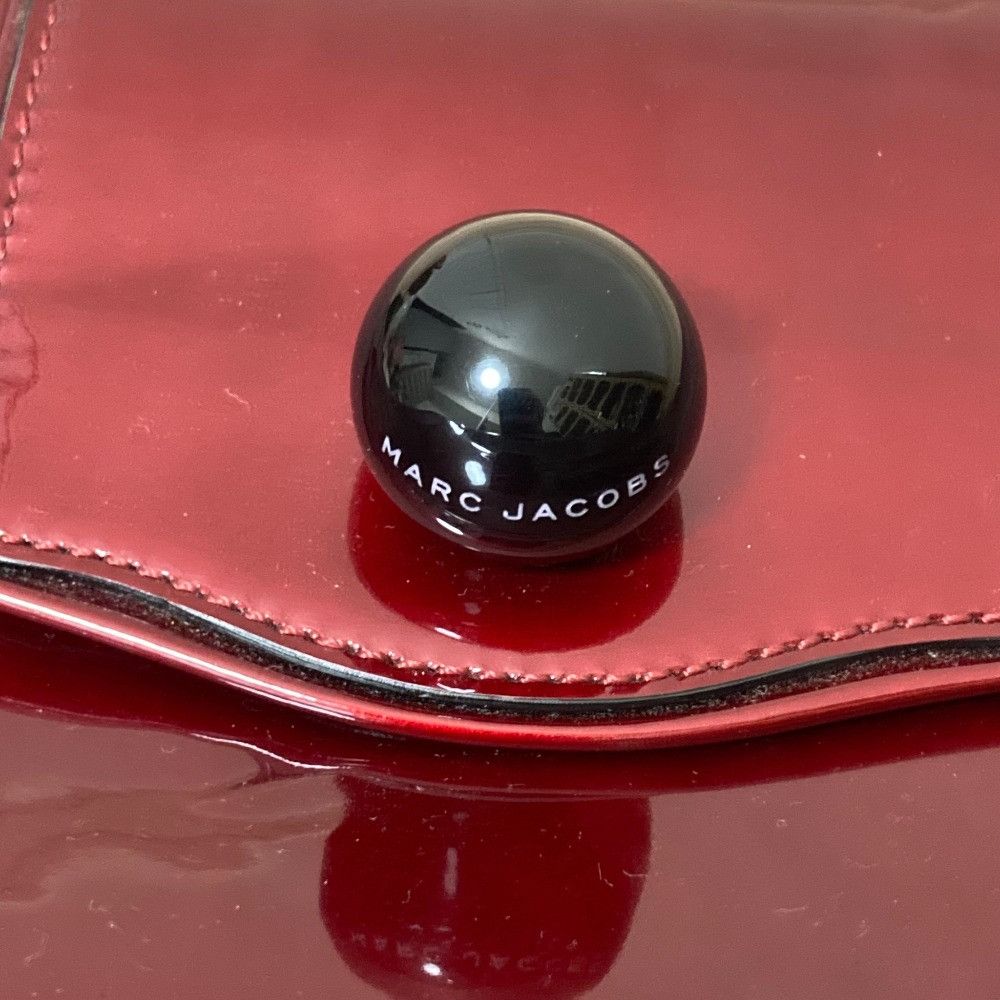 Marc Jacobs Marc Jacobs MARC JACOBS Patent Leather Handbag Plastic / Synthetic Handbag DUTY FREE for USA Size ONE SIZE - 7 Thumbnail