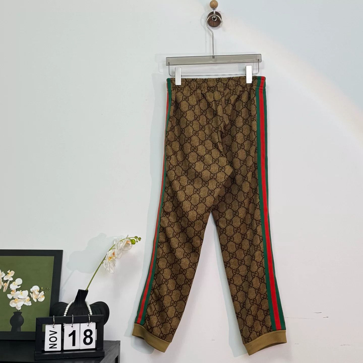 Gucci Gucci Brown Logo Sports Pants XS Size 22" - 2 Thumbnail