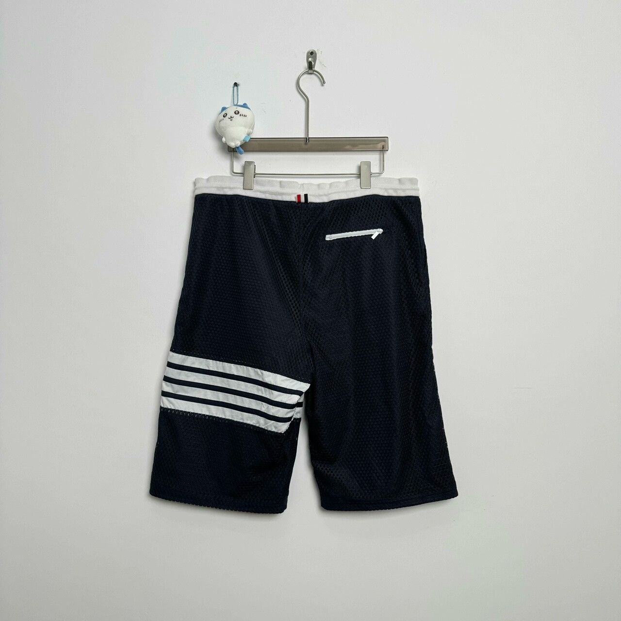 Thom Browne Thom Browne Tech Fabric Striped Shorts Size US 26 / EU 42 - 2 Thumbnail