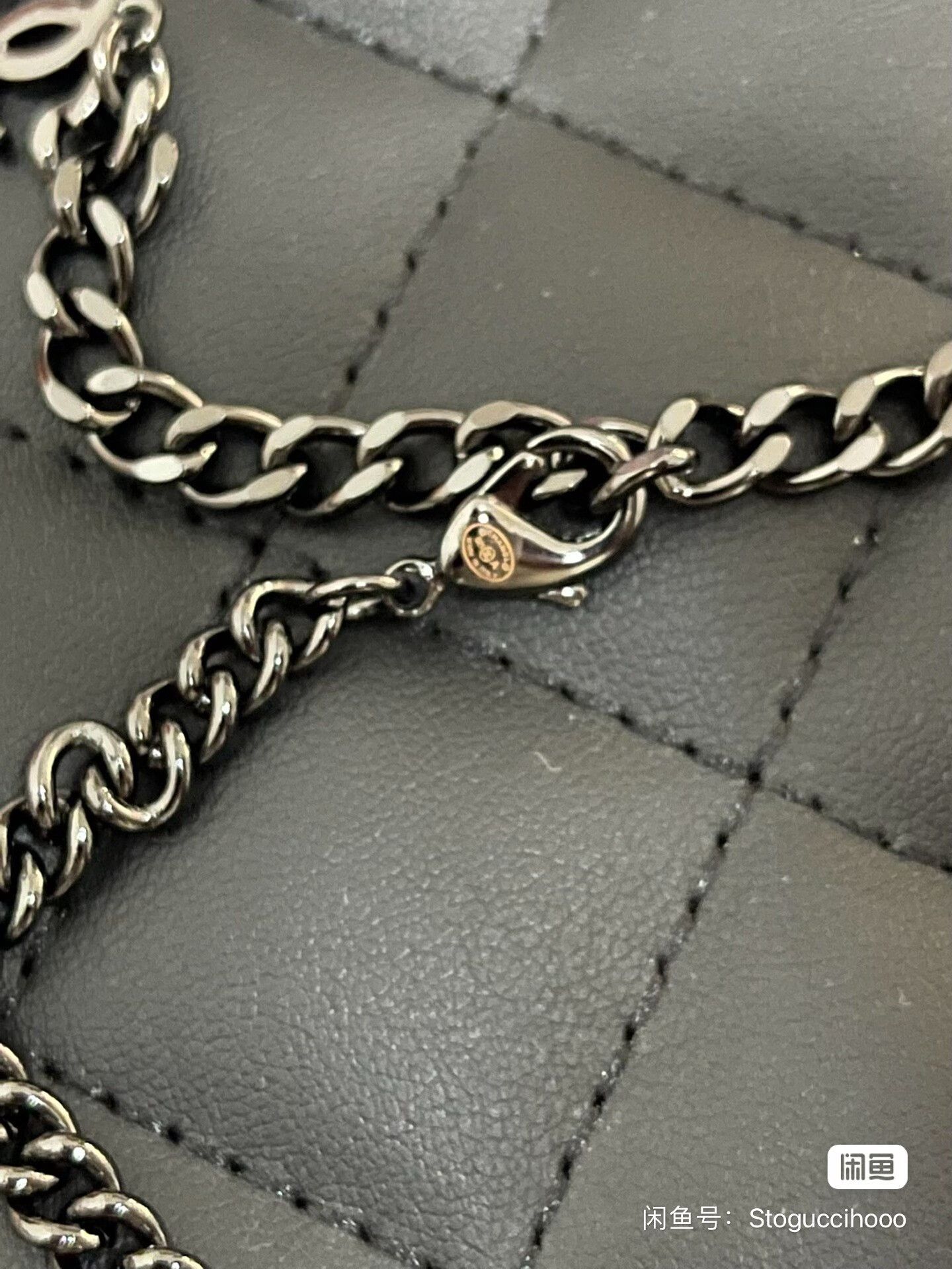 Chanel Chanel Silver Clover Bottle Star Necklace Size ONE SIZE - 7 Thumbnail