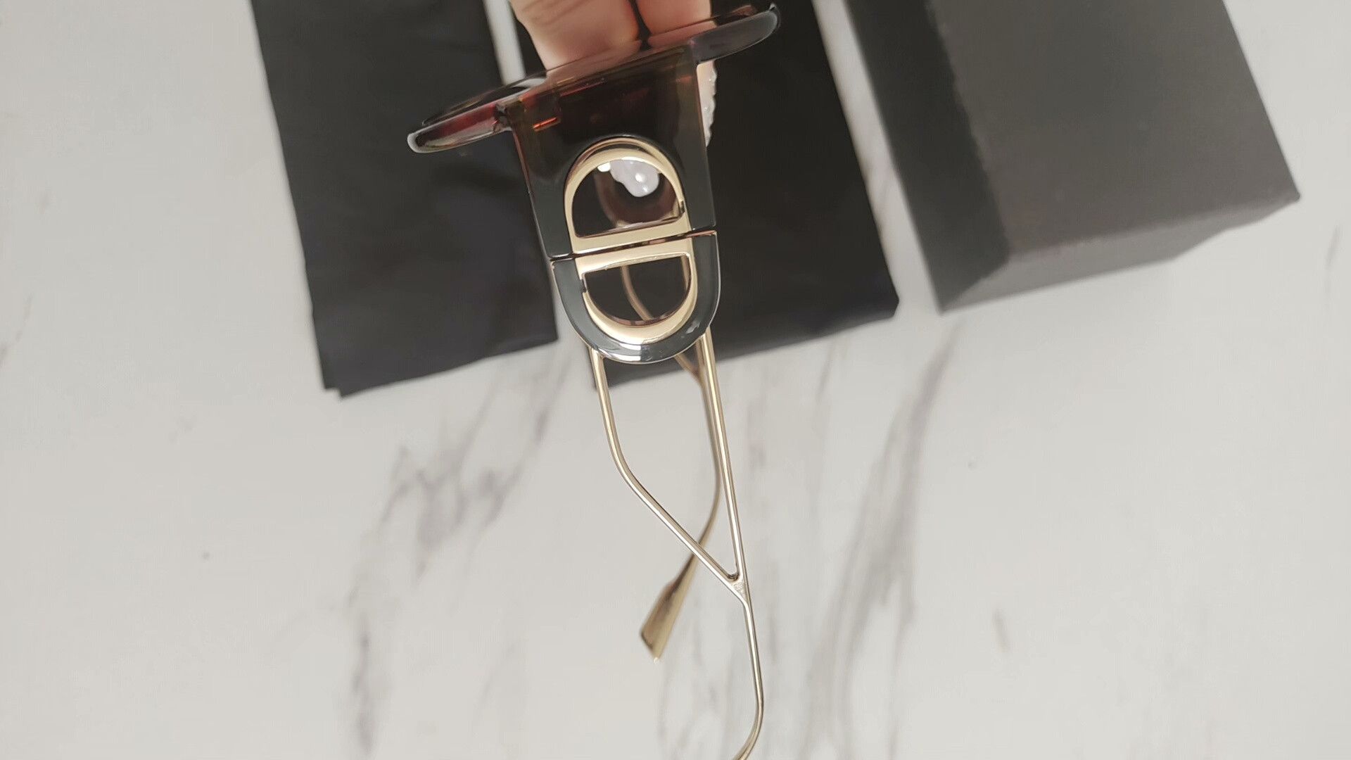 Dior Dior Gold Frame Sunglasses with Brown Lenses Size ONE SIZE - 2 Thumbnail