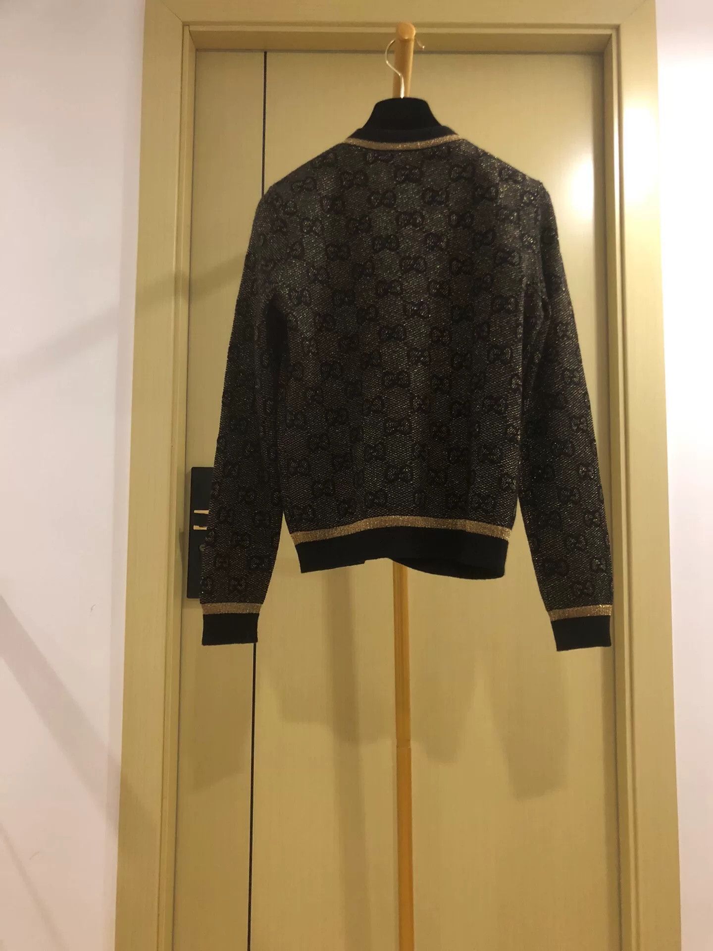 Gucci Gucci Wool Cardigan with Diamond Buttons Size XS / US 0-2 / IT 36-38 - 3 Thumbnail