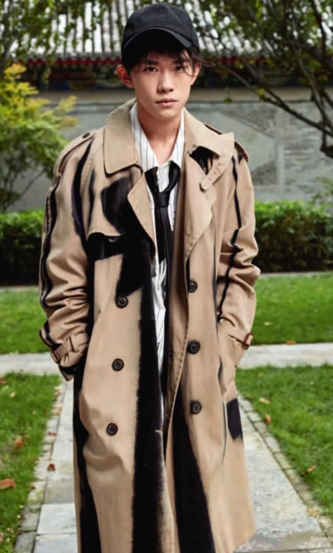 Maison Margiela Maison Margiela Oversized Velvet Coat Size US M / EU 48-50 / 2 - 3 Thumbnail