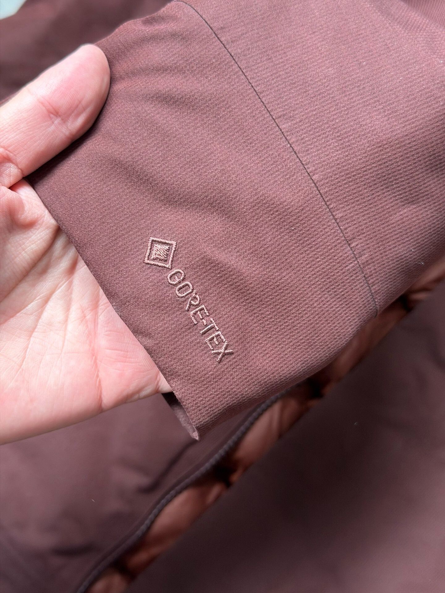 Arc'teryx Arc'teryx Therme Parka Men's Down Coat Size US M / EU 48-50 / 2 - 2 Thumbnail