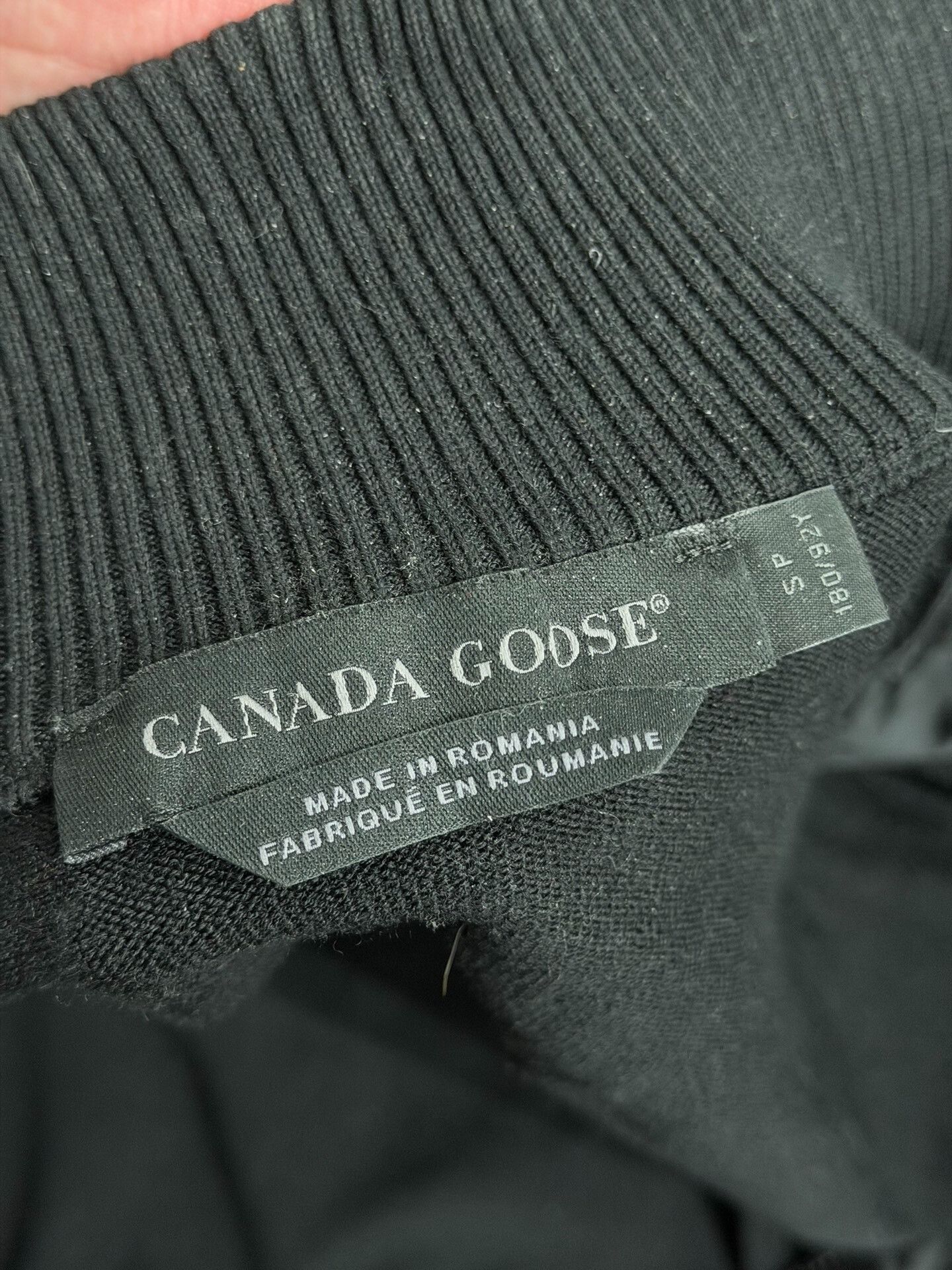 Canada Goose Canada Goose Hybridge Men’s Down Jacket Size US S / EU 44-46 / 1 - 4 Thumbnail