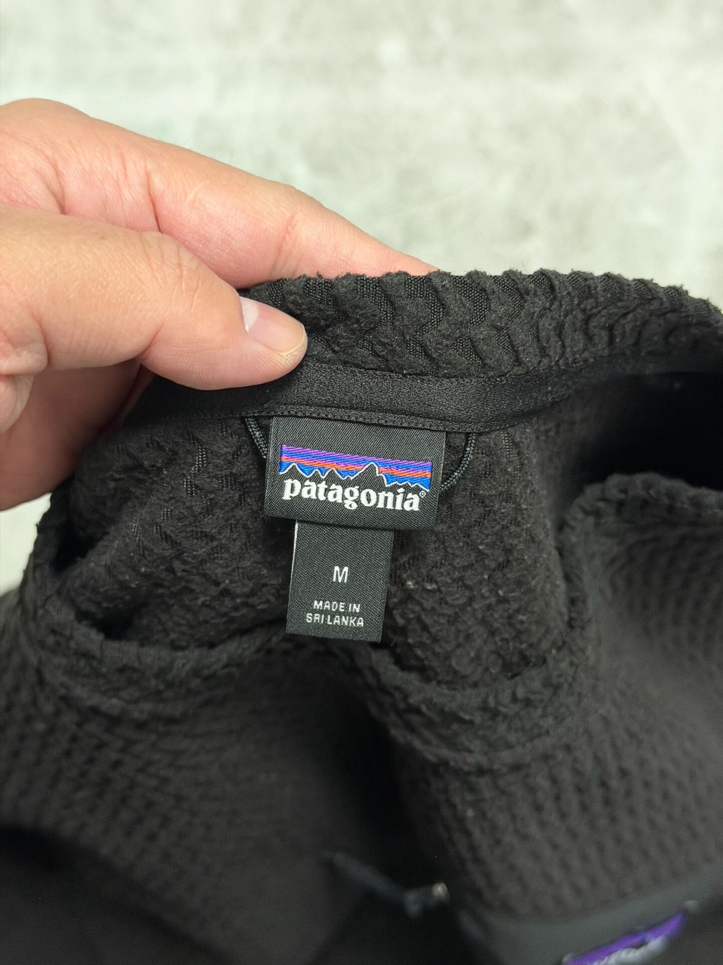 Paa Patagonia R1 Air Zip Neck Fleece Jacket Size US M / EU 48-50 / 2 - 3 Thumbnail