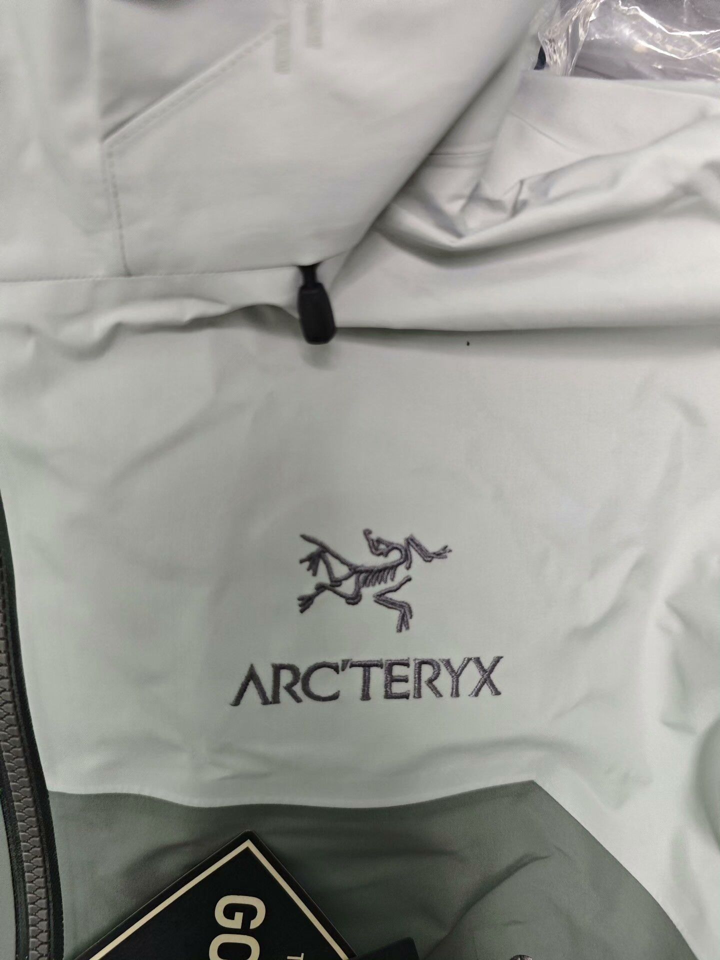 Arc'teryx Arcteryx Beta AR Jacket for Men Size US S / EU 44-46 / 1 - 3 Thumbnail