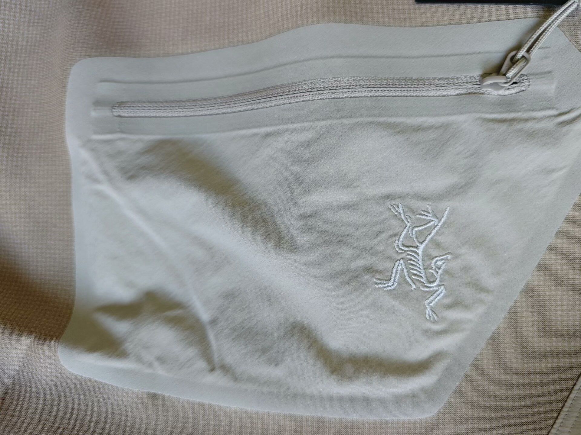 Arc'teryx Arcteryx KONSEAL Men's Crew Sweatshirt Size US L / EU 52-54 / 3 - 9 Thumbnail