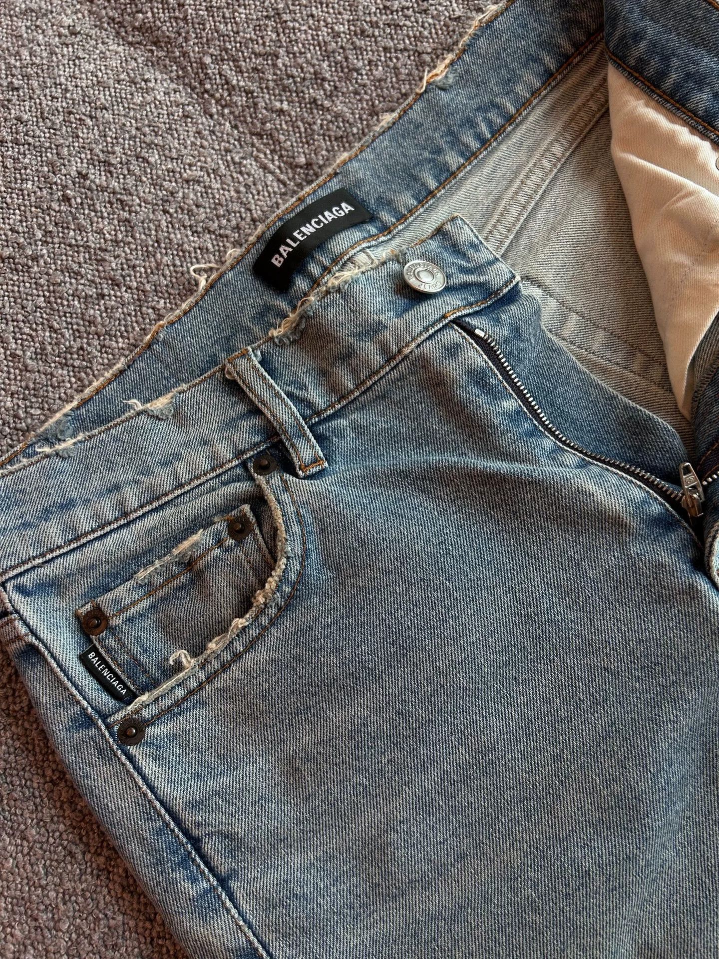 Balenciaga Balenciaga Flare Jeans Size 30 Size US 30 / EU 46 - 3 Thumbnail