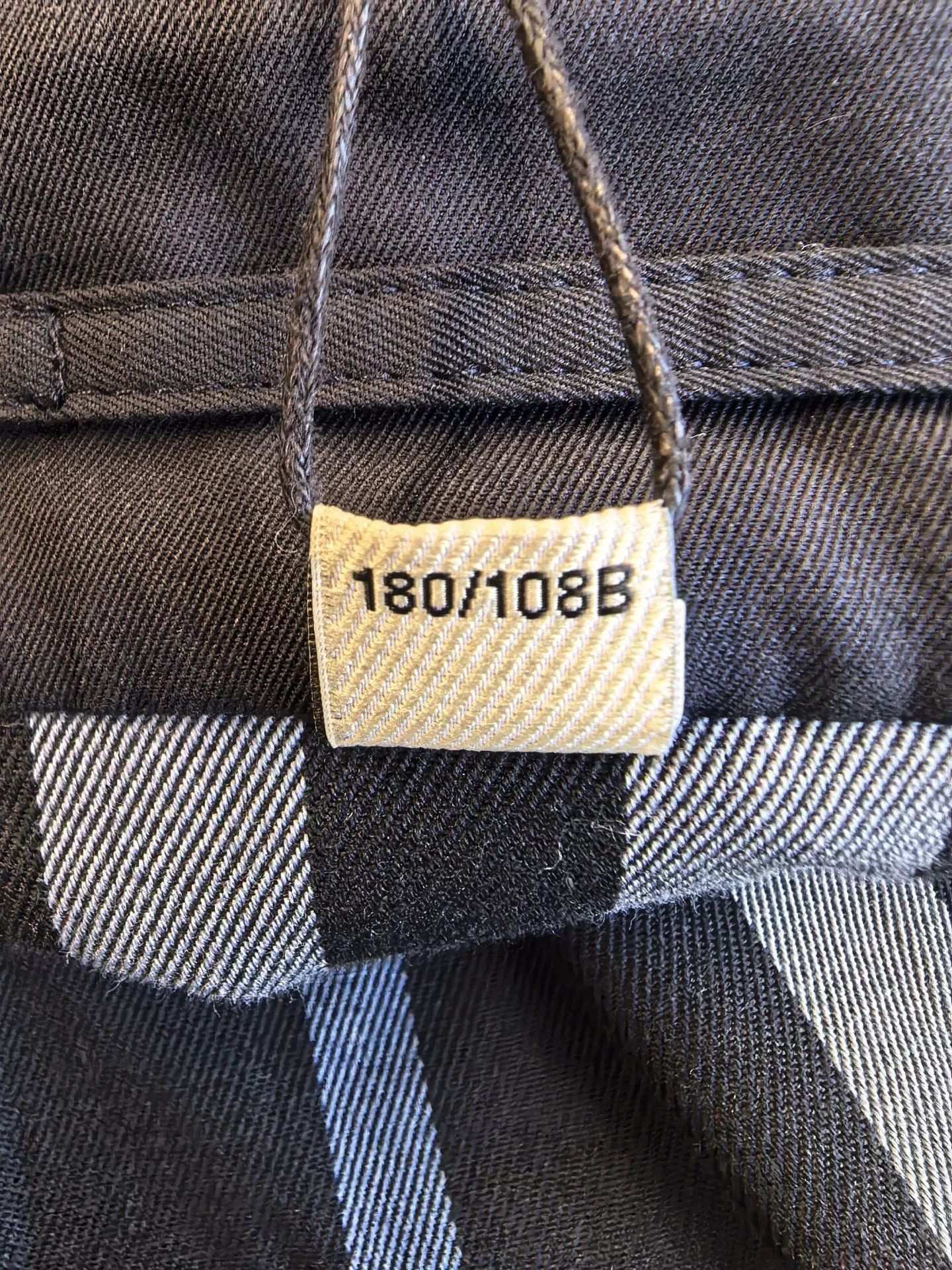 Burberry Burberry Men's Trench Coat in Black Size US M / EU 48-50 / 2 - 7 Thumbnail