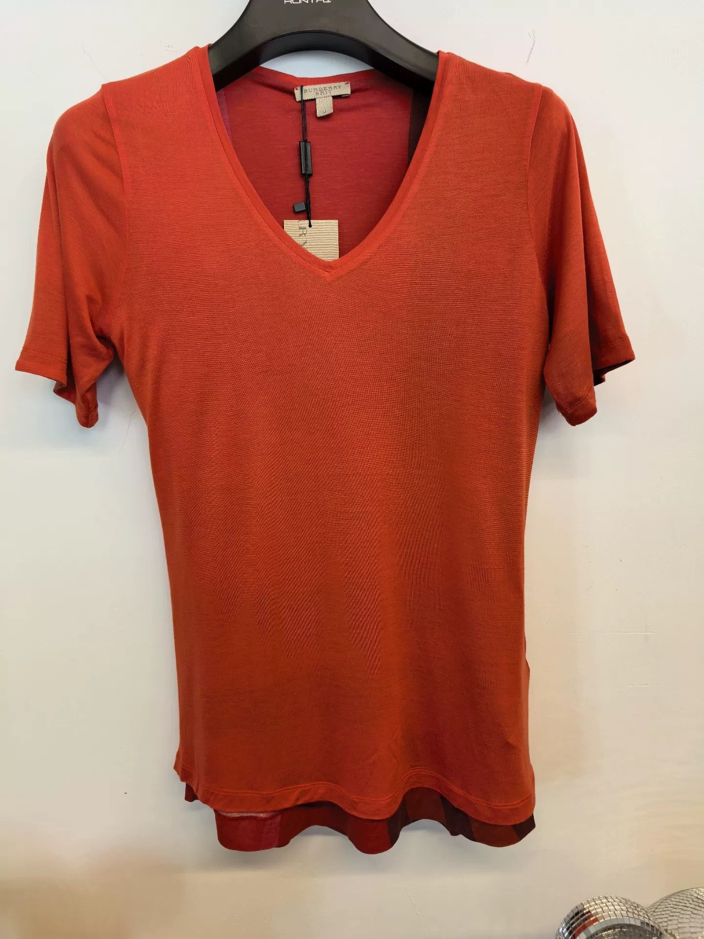 Burberry Burberry Women's Reversible V-Neck T-Shirt Size M / US 6-8 / IT 42-44 - 2 Thumbnail