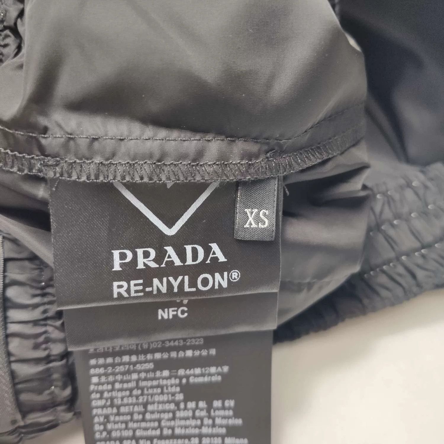 Prada Prada Black Recycled Nylon Shorts XS Size US 26 / EU 42 - 6 Thumbnail
