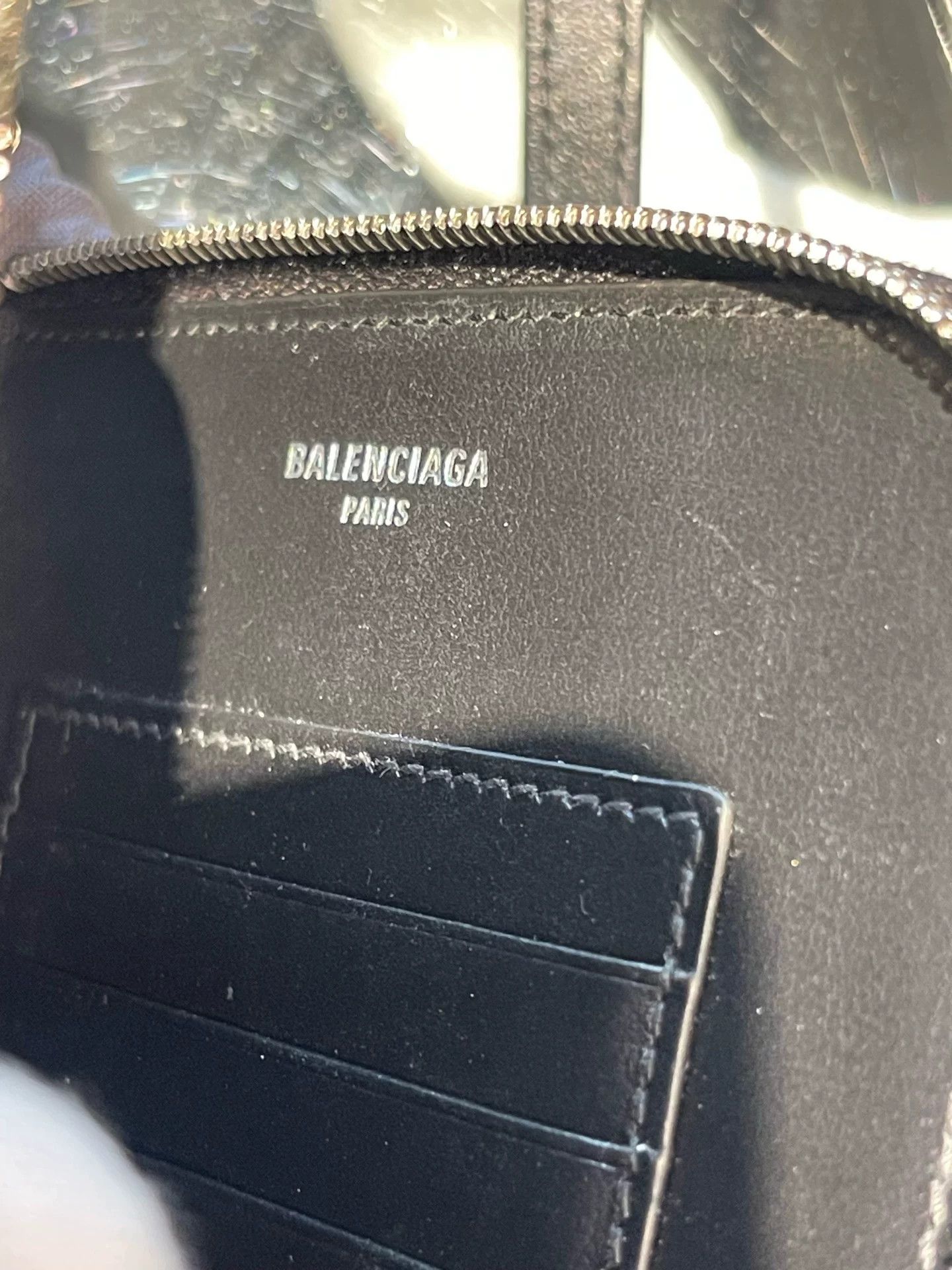 Balenciaga Balenciaga Passport Holder in Black Leather Size ONE SIZE - 9 Thumbnail
