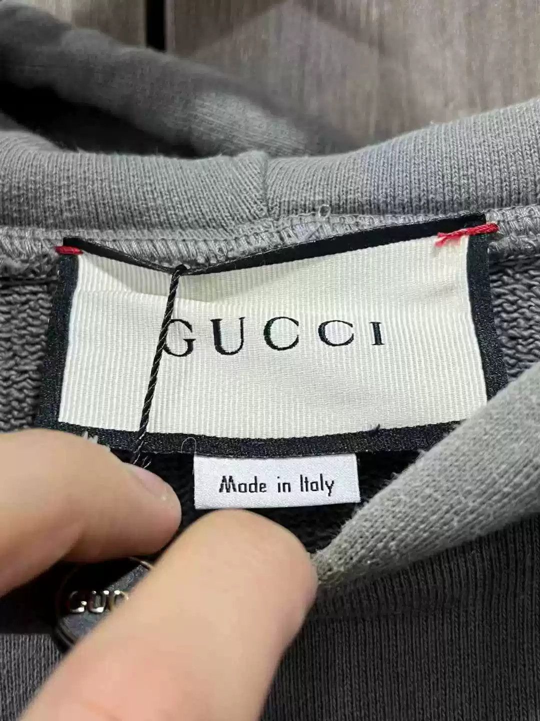 Gucci Gucci Gray Hoodie with Yellow Stripes Size US L / EU 52-54 / 3 - 4 Thumbnail