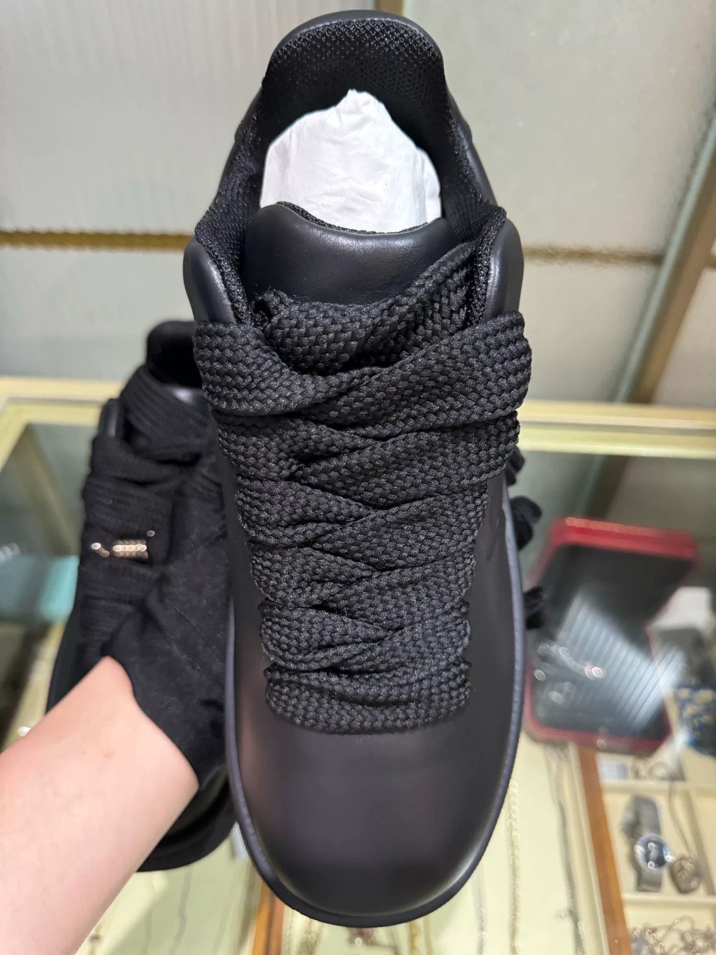 Burberry Burberry Black Low-Top Sneakers for Sale Size US 7 / EU 40 - 6 Thumbnail