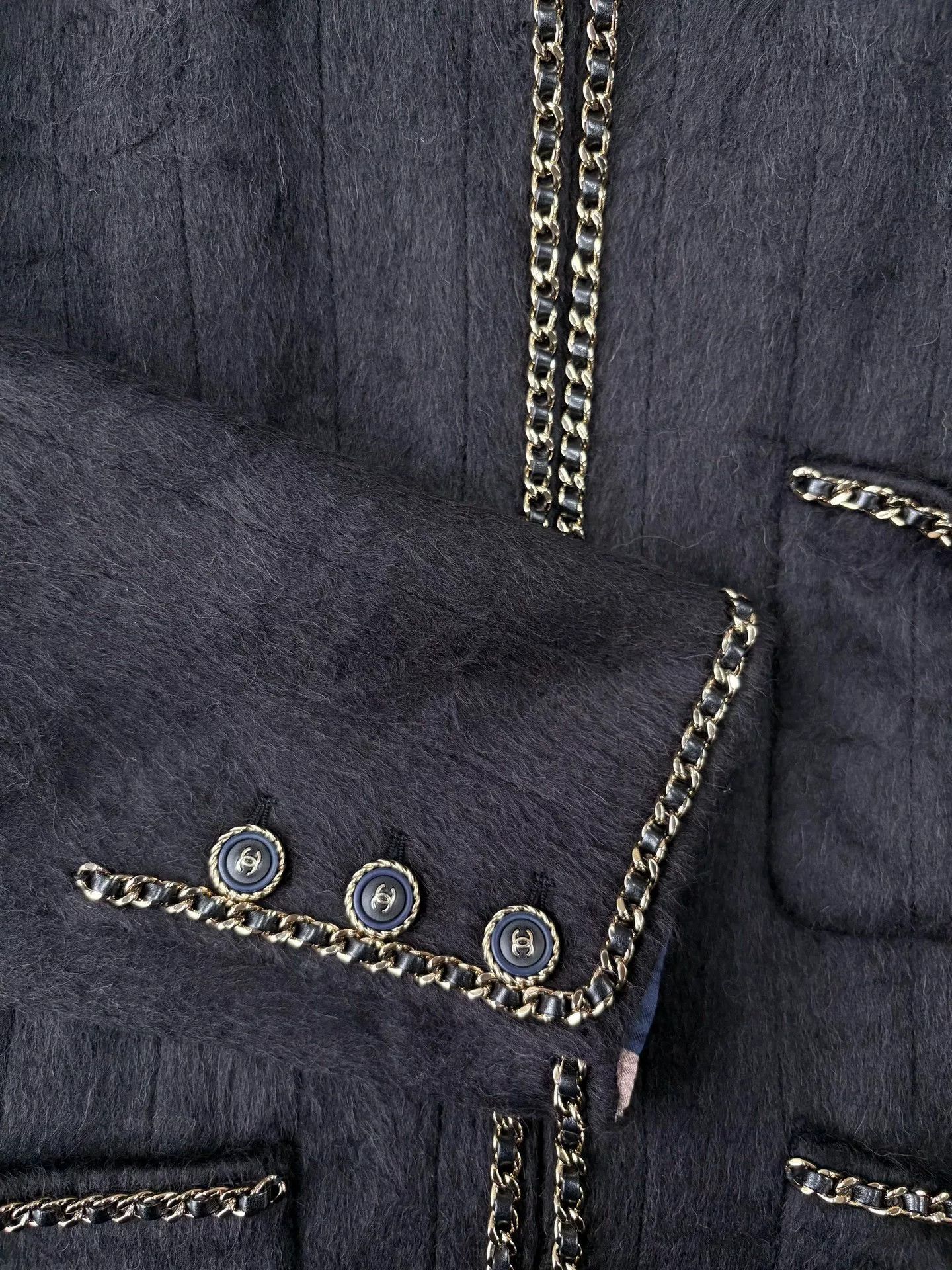 Chanel Classic Chanel Black Wool Blend Jacket Size US S / EU 44-46 / 1 - 9 Thumbnail