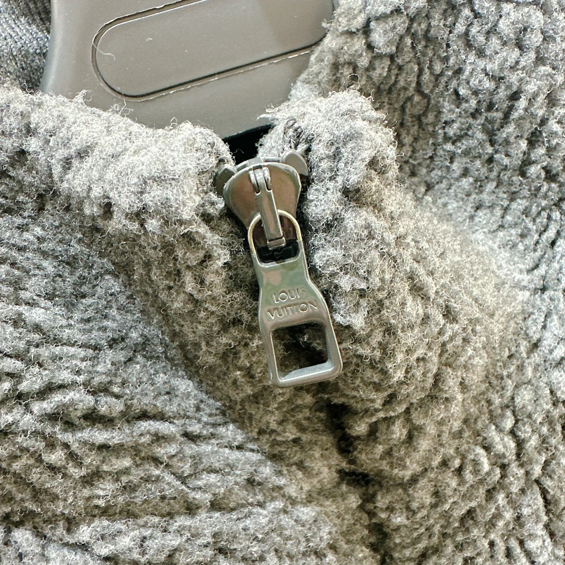 Louis Vuitton Louis Vuitton Teddy Plush Lined Jacket XL Size US XL / EU 56 / 4 - 4 Thumbnail
