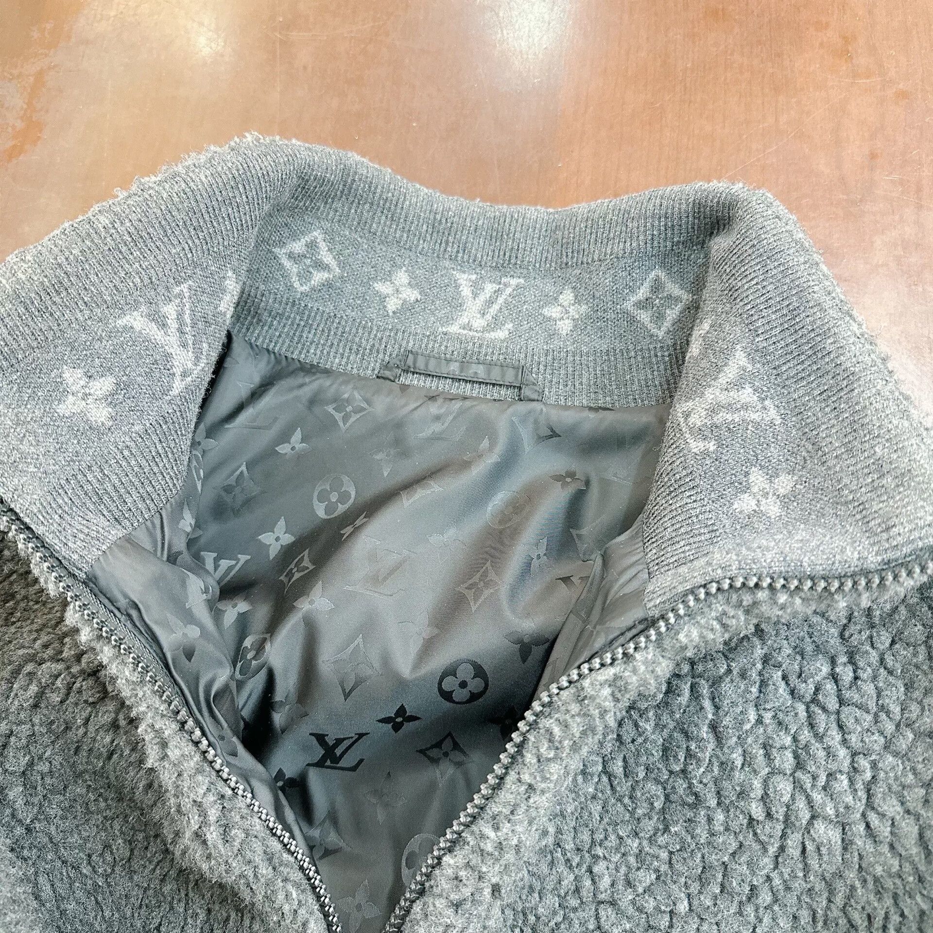 Louis Vuitton Louis Vuitton Teddy Plush Lined Jacket XL Size US XL / EU 56 / 4 - 5 Thumbnail