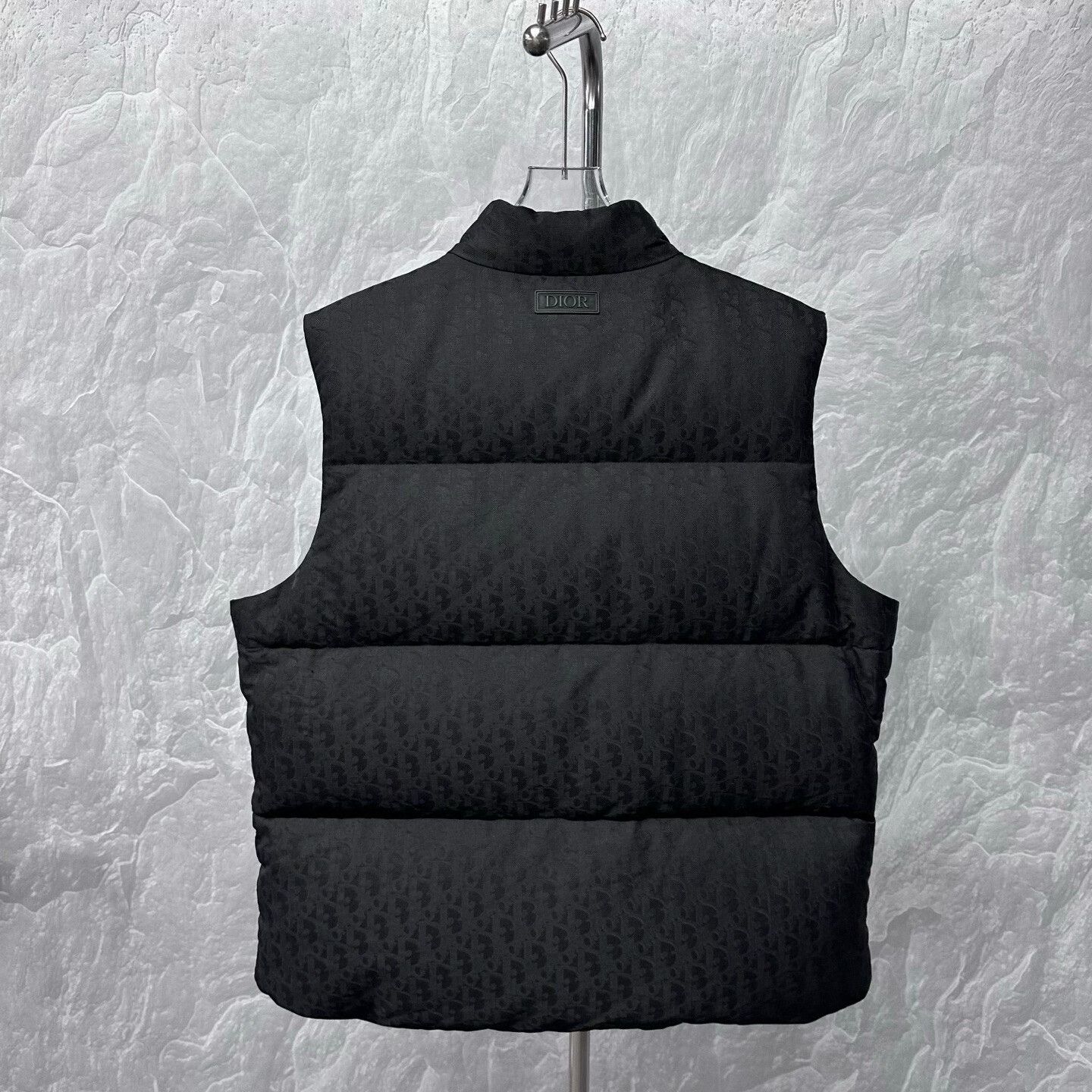 Dior DIOR Oblique Pattern Stand Collar Puffy Vest Size US S / EU 44-46 / 1 - 6 Thumbnail