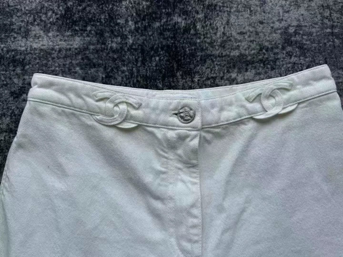 Chanel Chanel White Double C Relaxed Fit Jeans Size 38" / US 16 / IT 52 - 4 Thumbnail