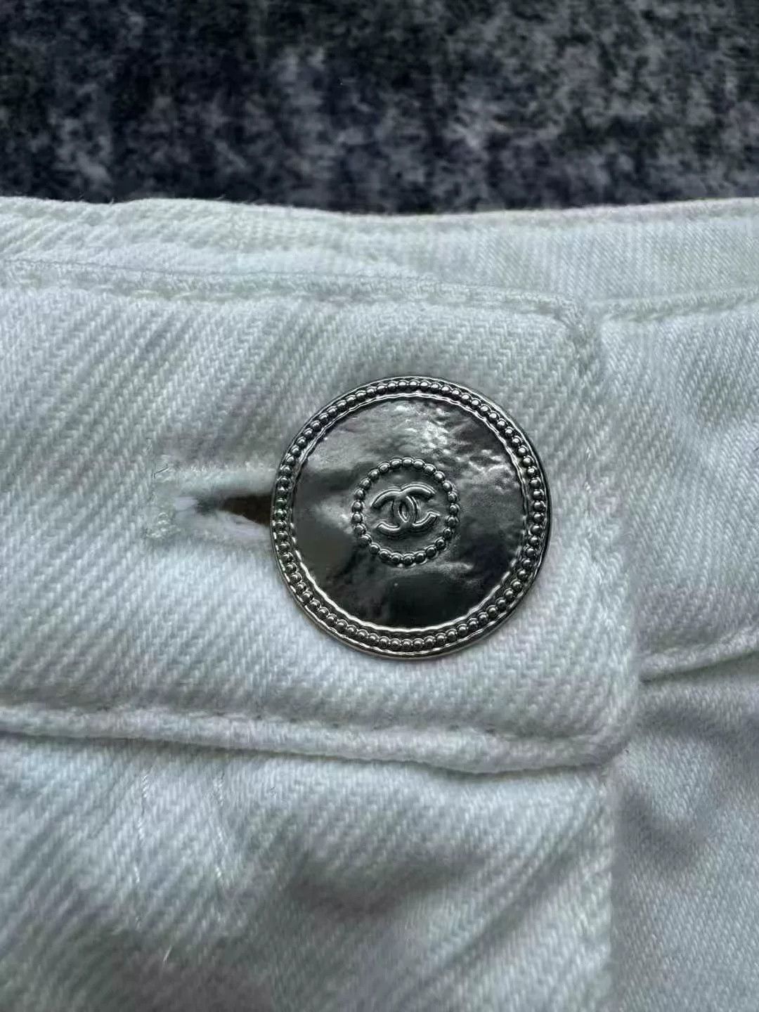 Chanel Chanel White Double C Relaxed Fit Jeans Size 38" / US 16 / IT 52 - 3 Thumbnail