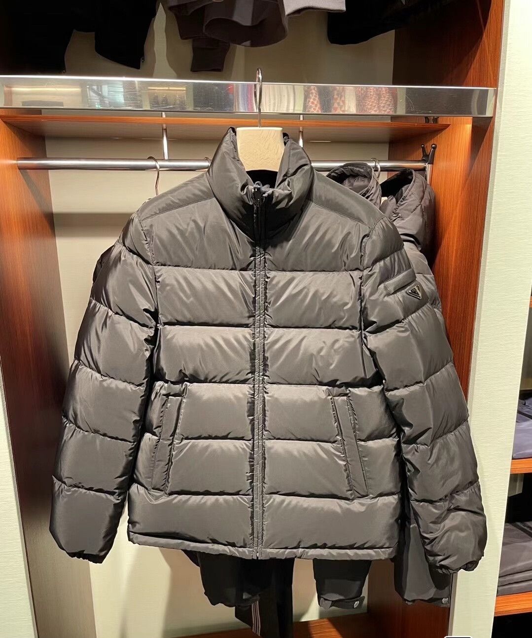 Prada Prada Jefree Classic Puffer Jacket Size US L / EU 52-54 / 3 - 9 Thumbnail