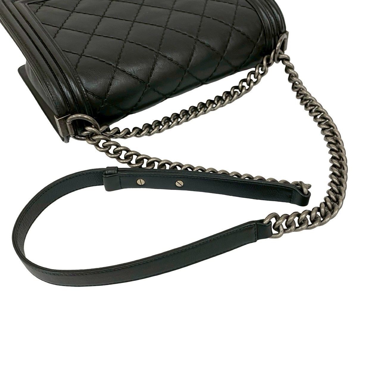 Chanel Chanel Chanel Boy Chanel Leather Shoulder Bag Leather Shoulder Bag DUTY FREE for USA Size ONE SIZE - 5 Thumbnail