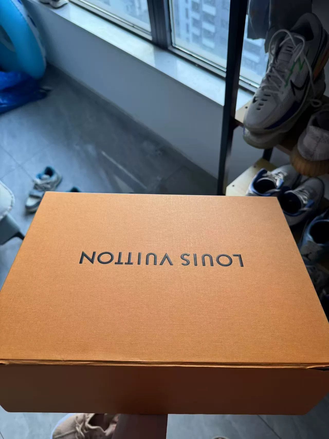 Louis Vuitton Black and White LV Trainer Sneakers Size US 9 / EU 42 - 8 Thumbnail
