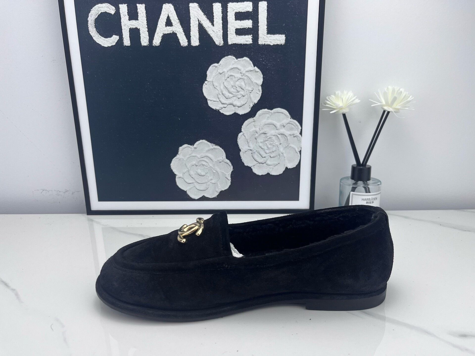 Chanel Chanel Black Suede Loafers for Women Size US 5 / IT 35 - 7 Thumbnail
