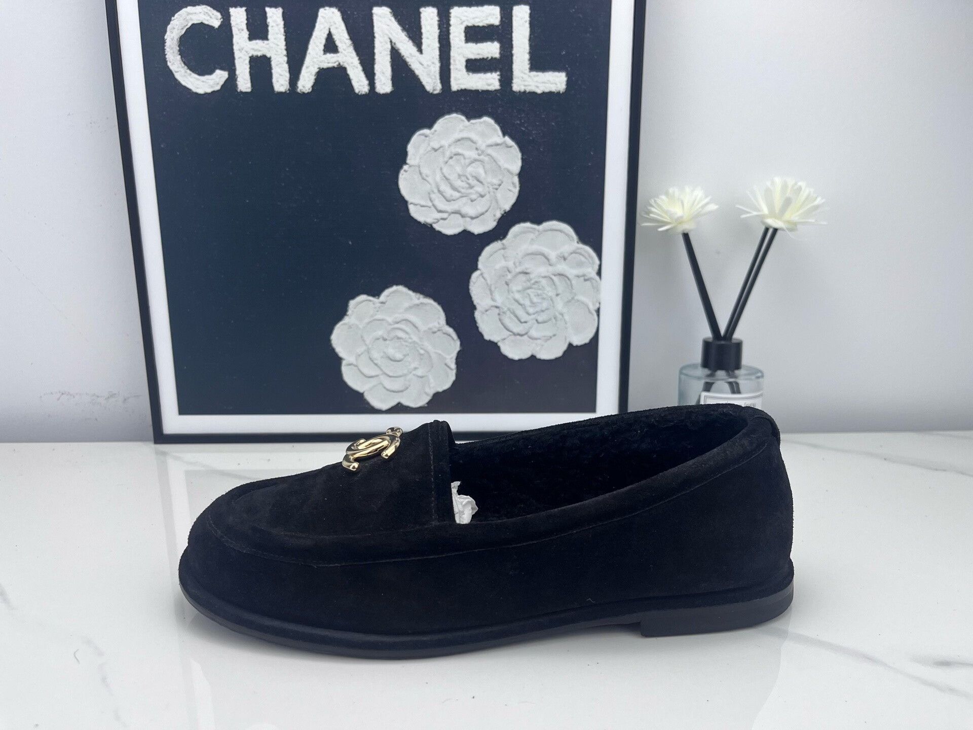 Chanel Chanel Black Suede Loafers for Women Size US 5 / IT 35 - 4 Thumbnail