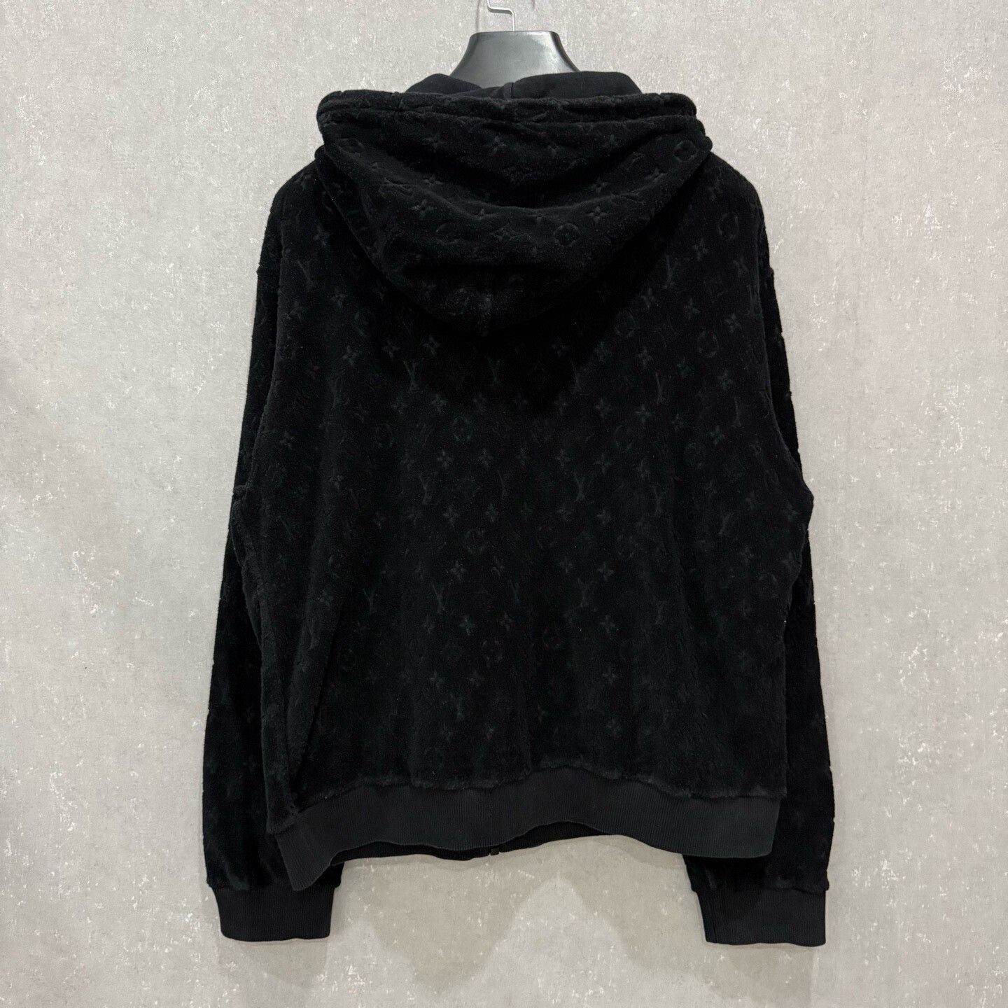 Louis Vuitton Louis Vuitton Hooded Zip Jacket for Men Size US L / EU 52-54 / 3 - 2 Thumbnail