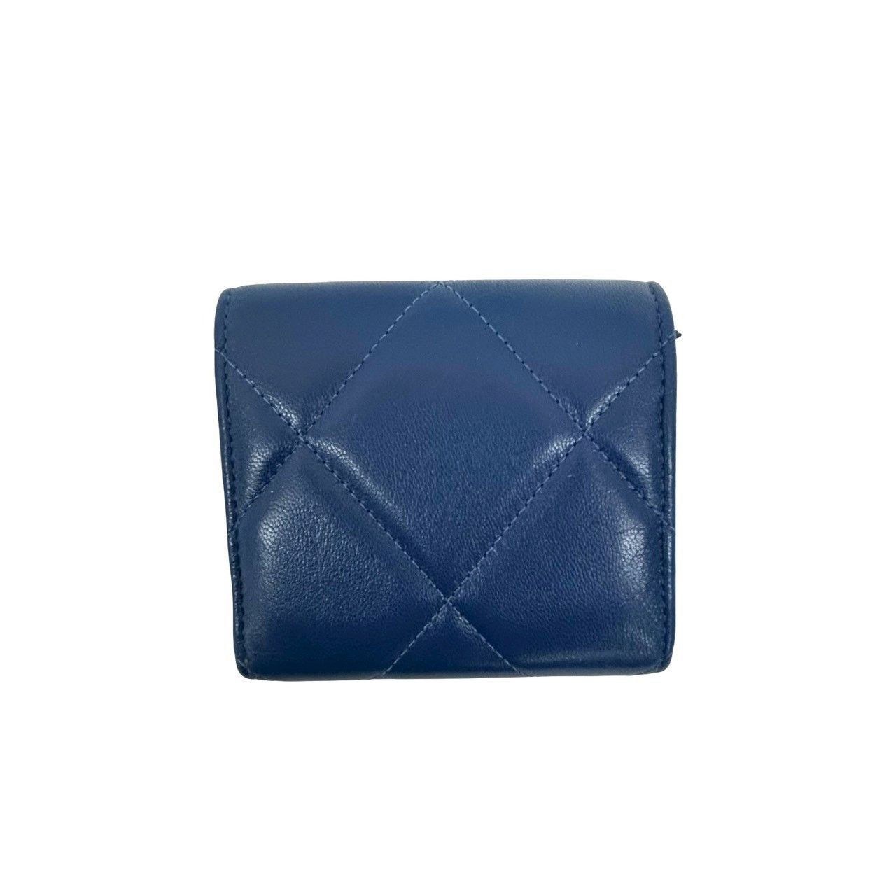 Chanel Chanel Chanel Matelassé Lambskin Wallet Leather Short Wallet DUTY FREE for USA Size ONE SIZE - 3 Thumbnail