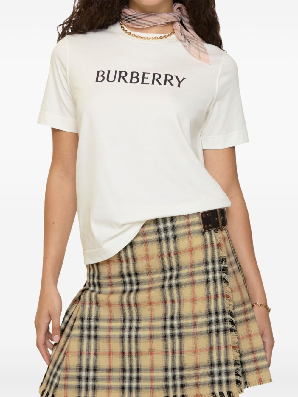 Burberry LOGO COTTON T-SHIRT Size XS / US 0-2 / IT 36-38 - 4 Thumbnail