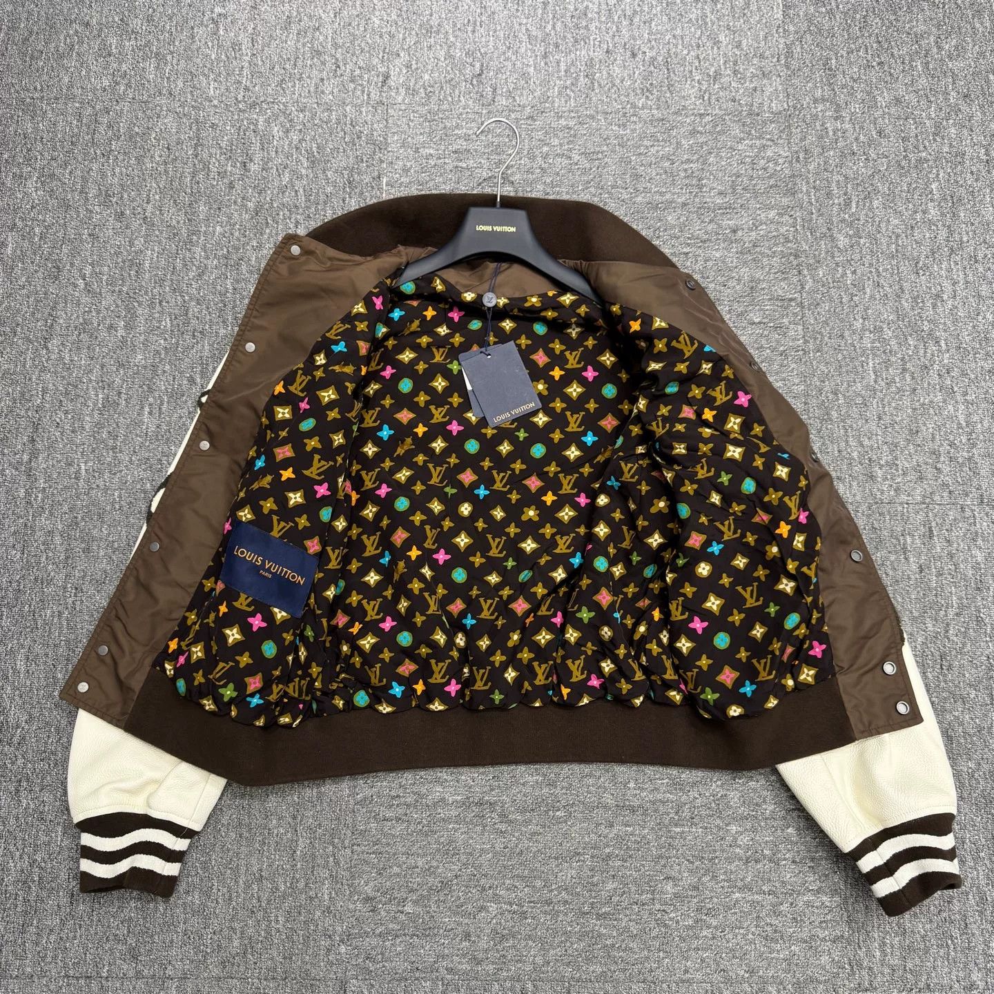 Louis Vuitton Louis Vuitton Varsity Bomber Jacket Size 50 Size US M / EU 48-50 / 2 - 2 Thumbnail