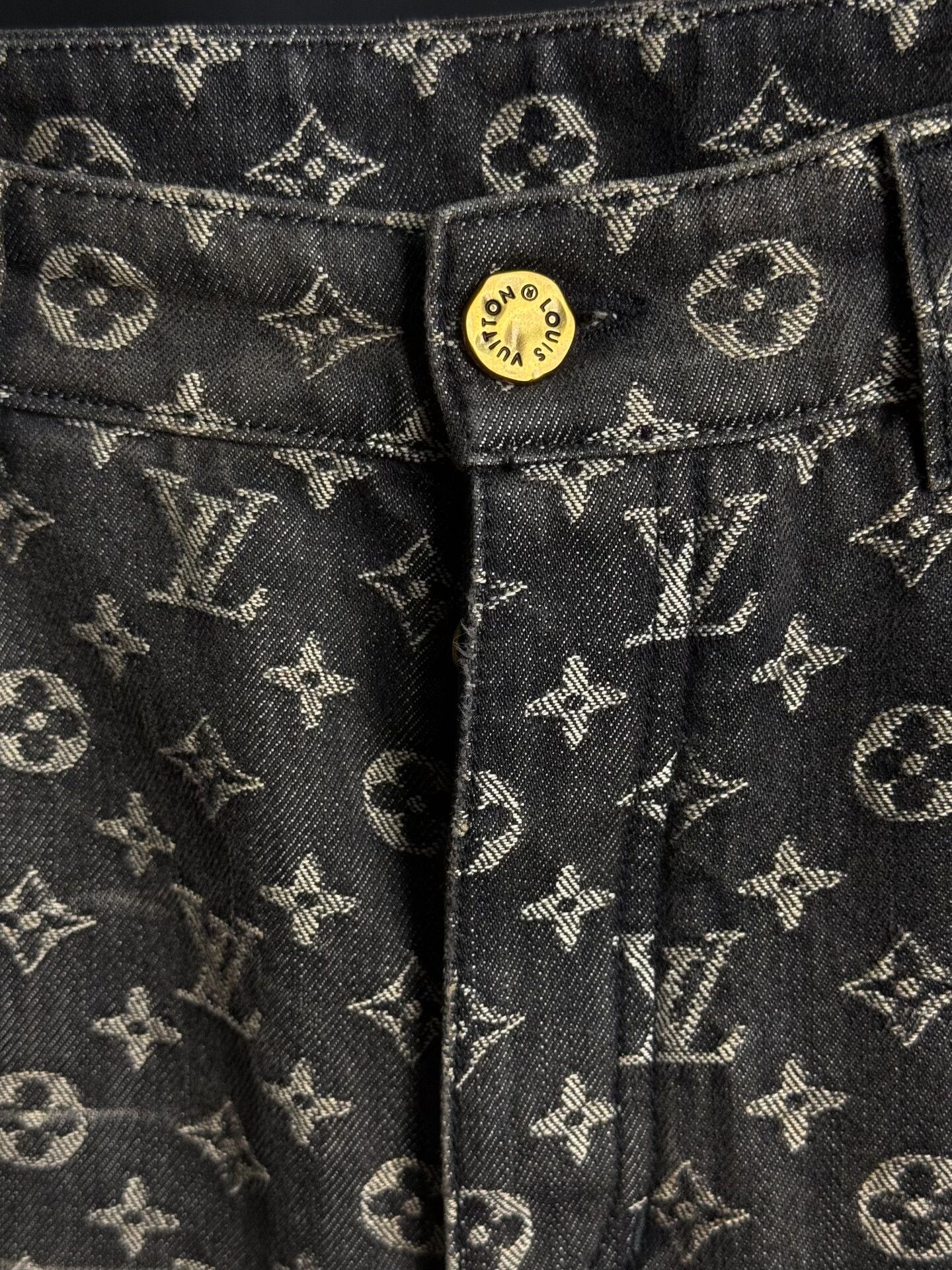 Louis Vuitton Louis Vuitton Embroidered Denim Jeans Size US 32 / EU 48 - 2 Thumbnail
