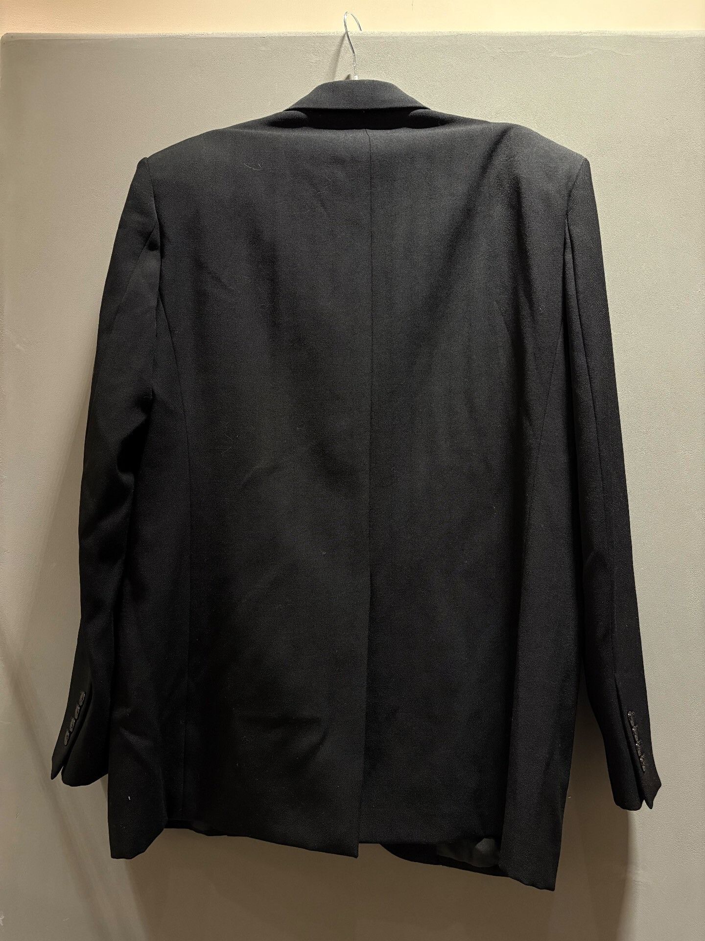 Louis Vuitton Louis Vuitton Black Wool Suit Jacket Size US M / EU 48-50 / 2 - 2 Thumbnail