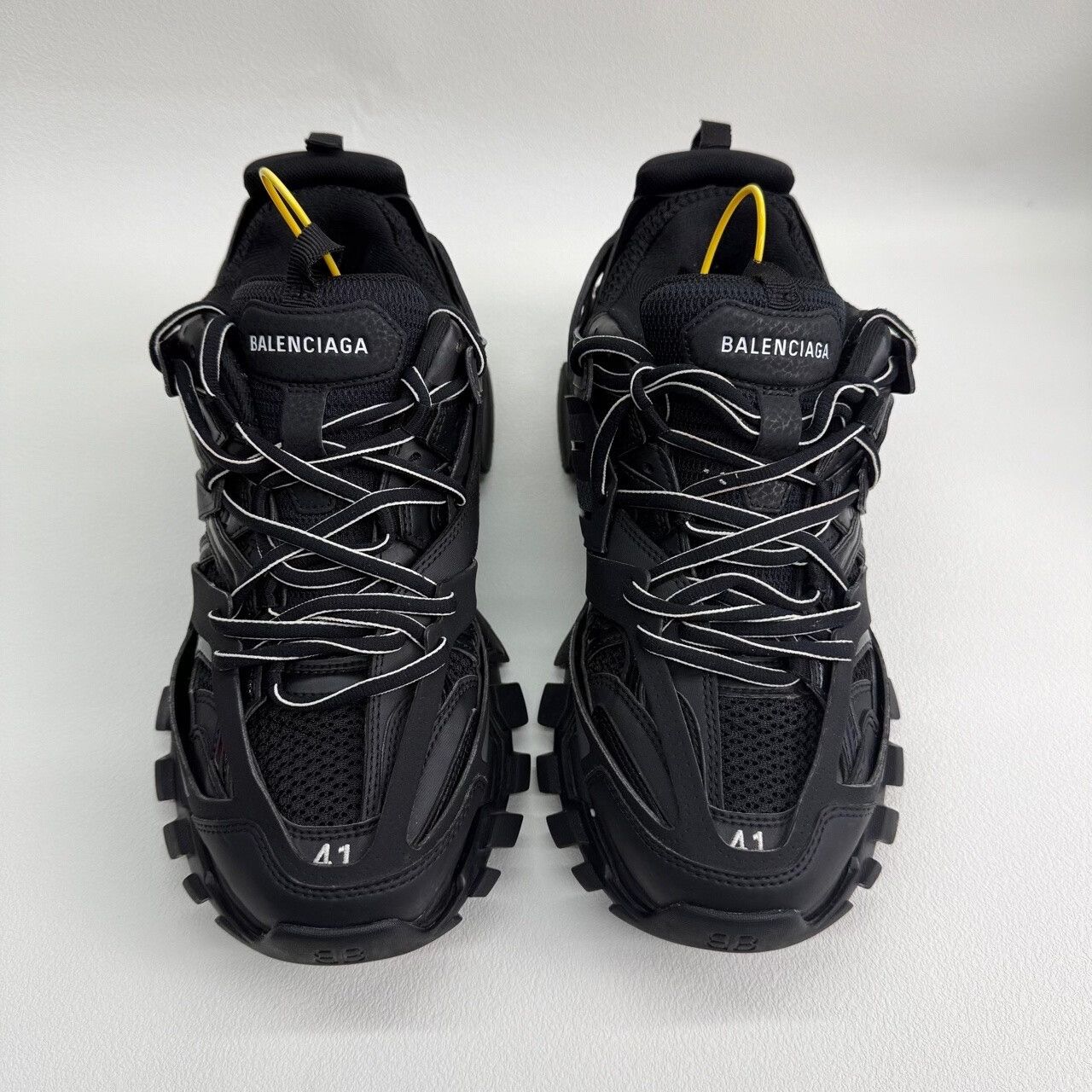 Balenciaga Balenciaga Black Track 1.0 Sneakers Size US 8 / EU 41 - 2 Thumbnail