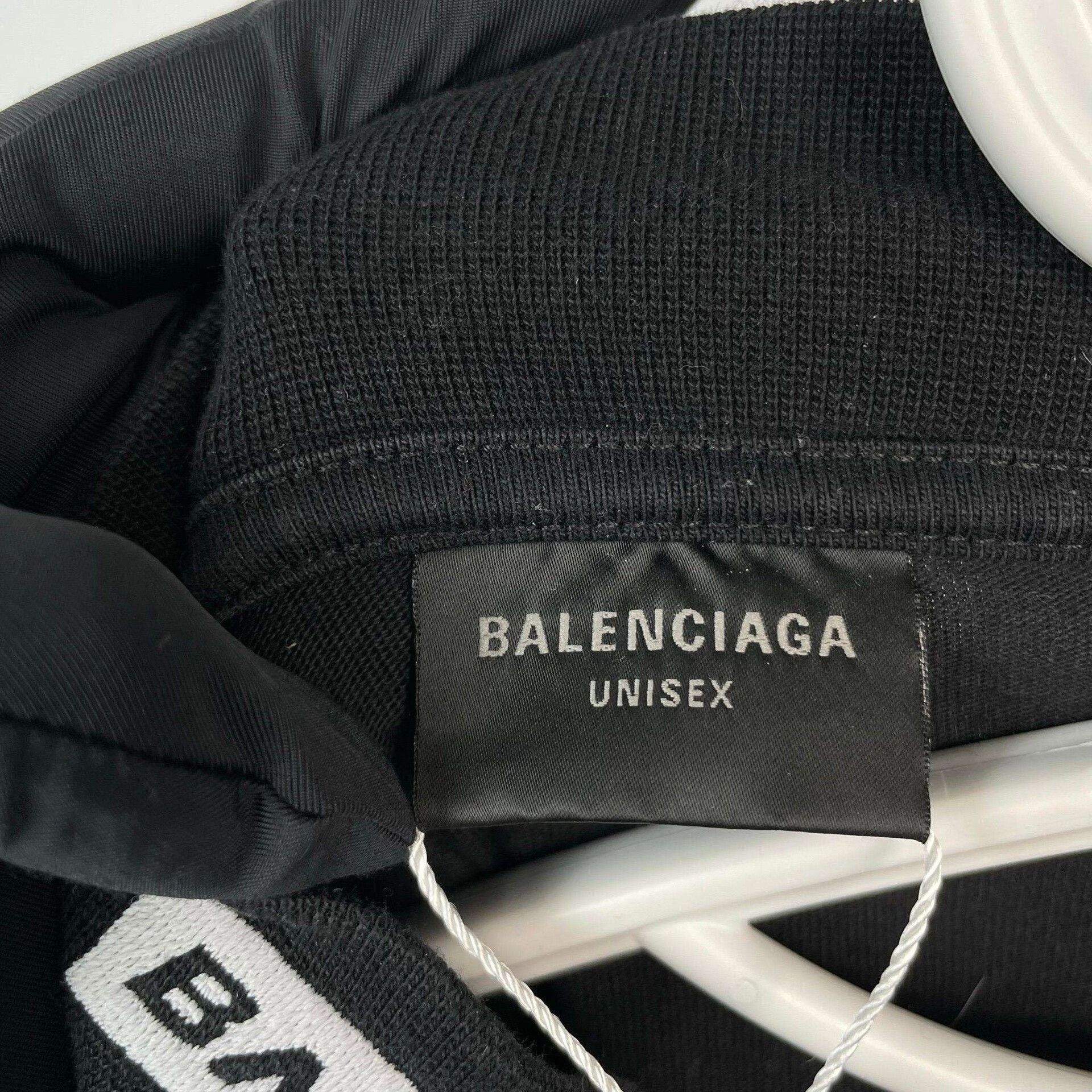 Balenciaga Balenciaga Black Logo Print Long Sleeve Sweatshirt Size US L / EU 52-54 / 3 - 8 Thumbnail