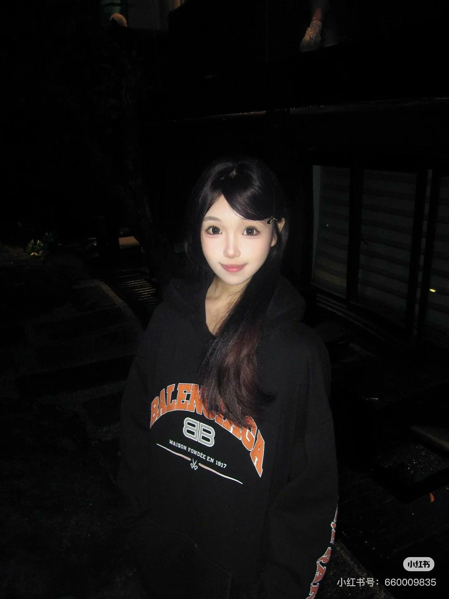 Balenciaga Balenciaga Black Hoodie with Orange Logo Size US XS / EU 42 / 0 - 5 Thumbnail