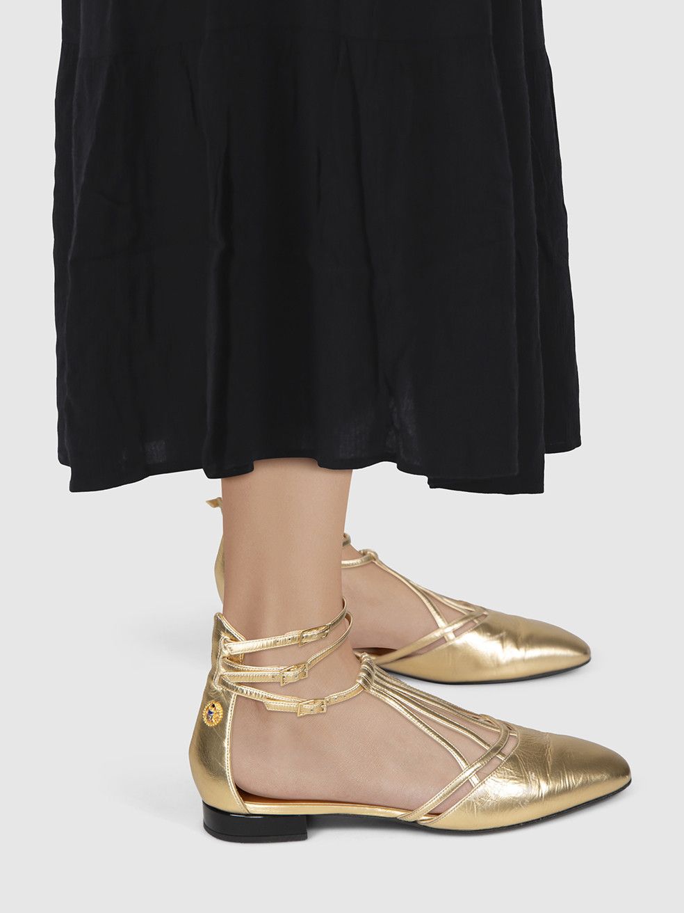 Chanel Gold Leather T-Strap Sandals Size US 7.5 / IT 37.5 - 2 Thumbnail