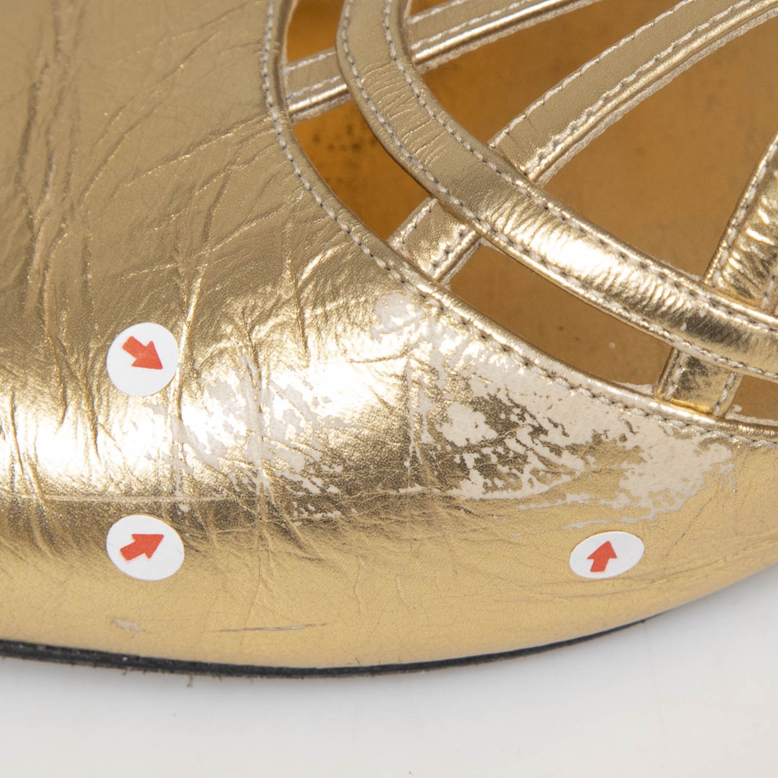 Chanel Gold Leather T-Strap Sandals Size US 7.5 / IT 37.5 - 15 Thumbnail