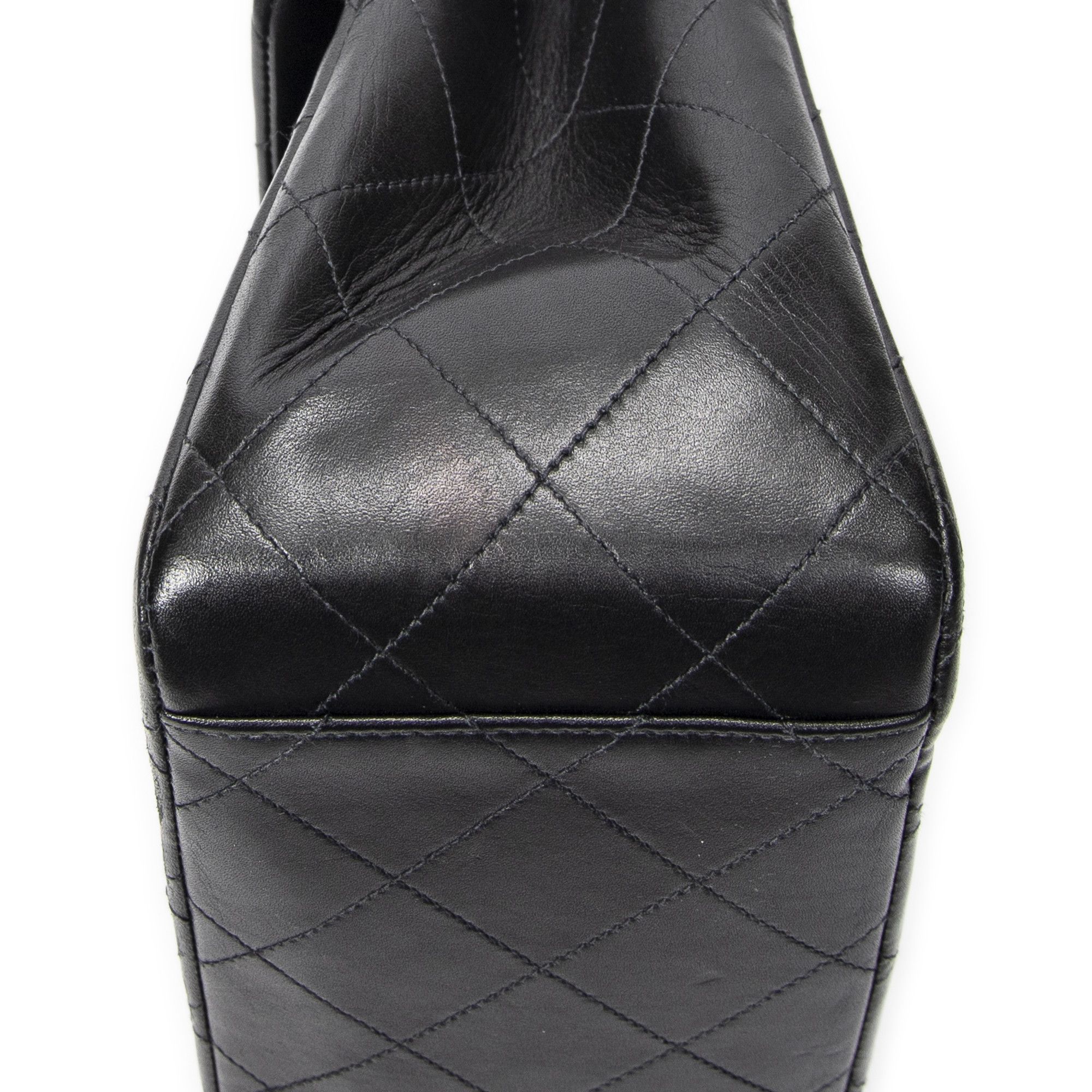 Chanel Maxi Jumbo XL Flap Size ONE SIZE - 8 Thumbnail