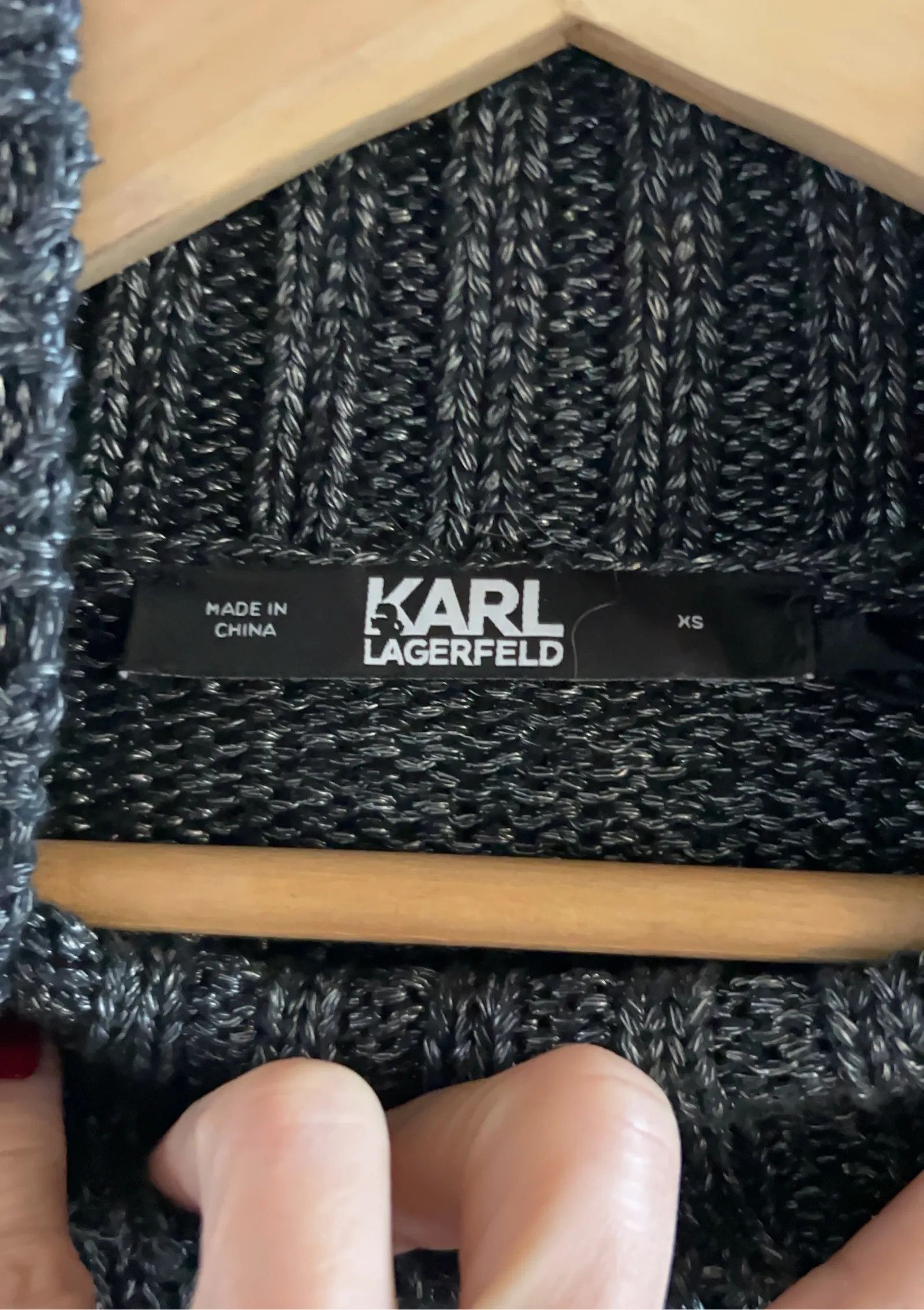Karl Lagerfeld Karl Lagerfeld Sweater Size XS / US 0-2 / IT 36-38 - 2 Thumbnail