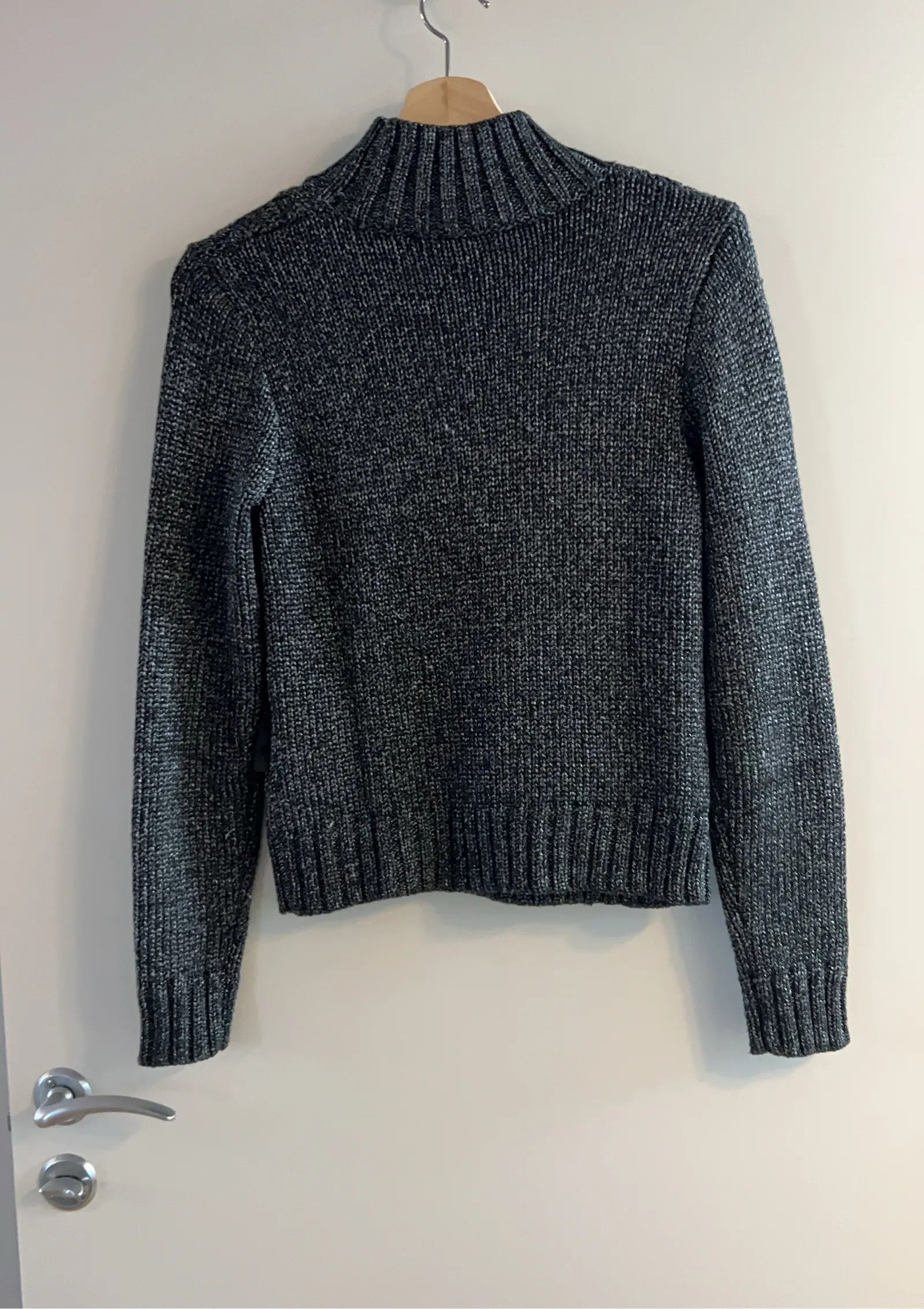 Karl Lagerfeld Karl Lagerfeld Sweater Size XS / US 0-2 / IT 36-38 - 4 Thumbnail