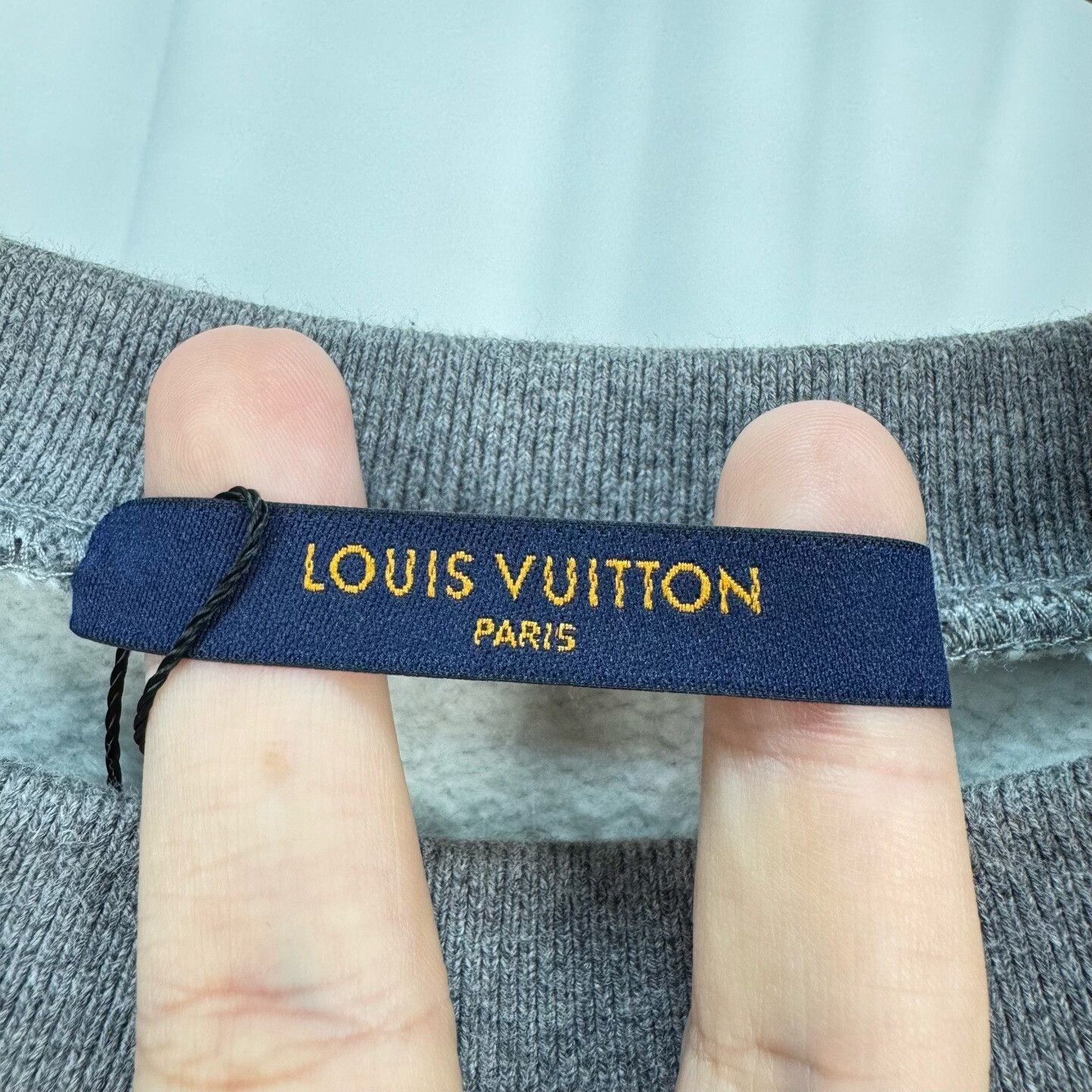 Louis Vuitton Louis Vuitton Nigo Logo Gray Sweatshirt Size US M / EU 48-50 / 2 - 5 Thumbnail
