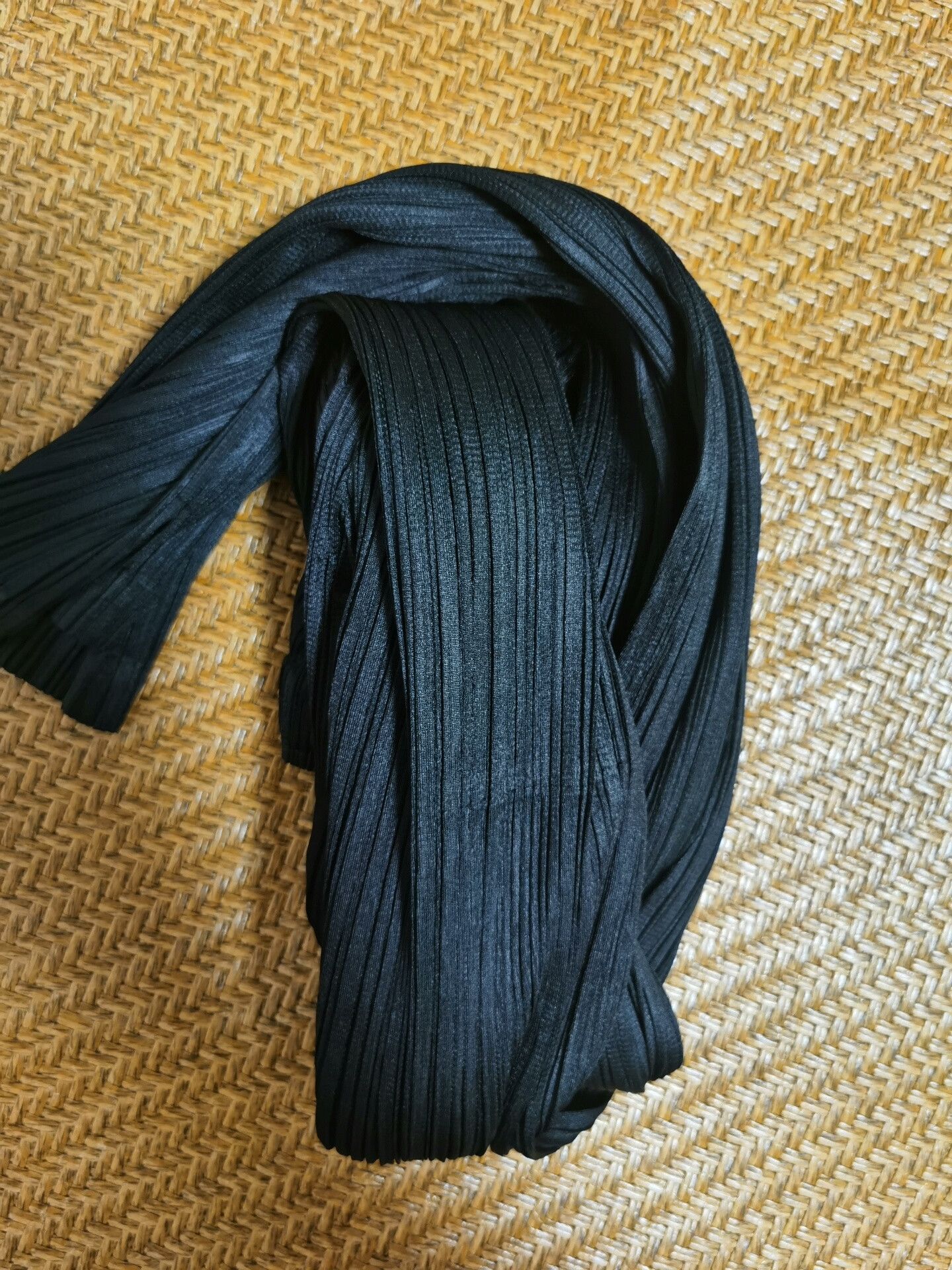 Issey Miyake Issey Miyake Black Pleated Pants Size 2 Size 26" / US 2 / IT 38 - 2 Thumbnail