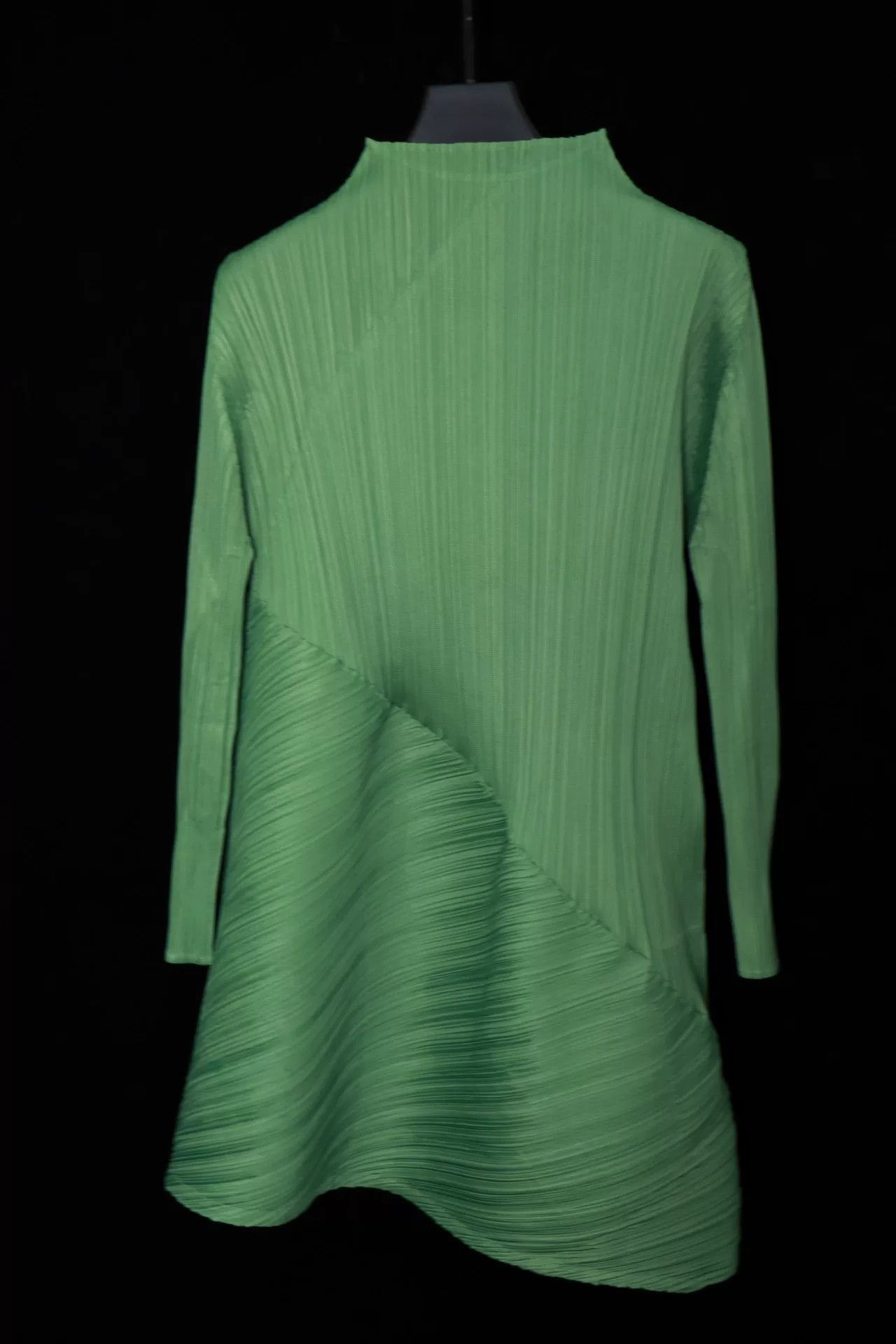 Issey Miyake Issey Miyake Green Pleated Dress Size L / US 10 / IT 46 - 4 Thumbnail