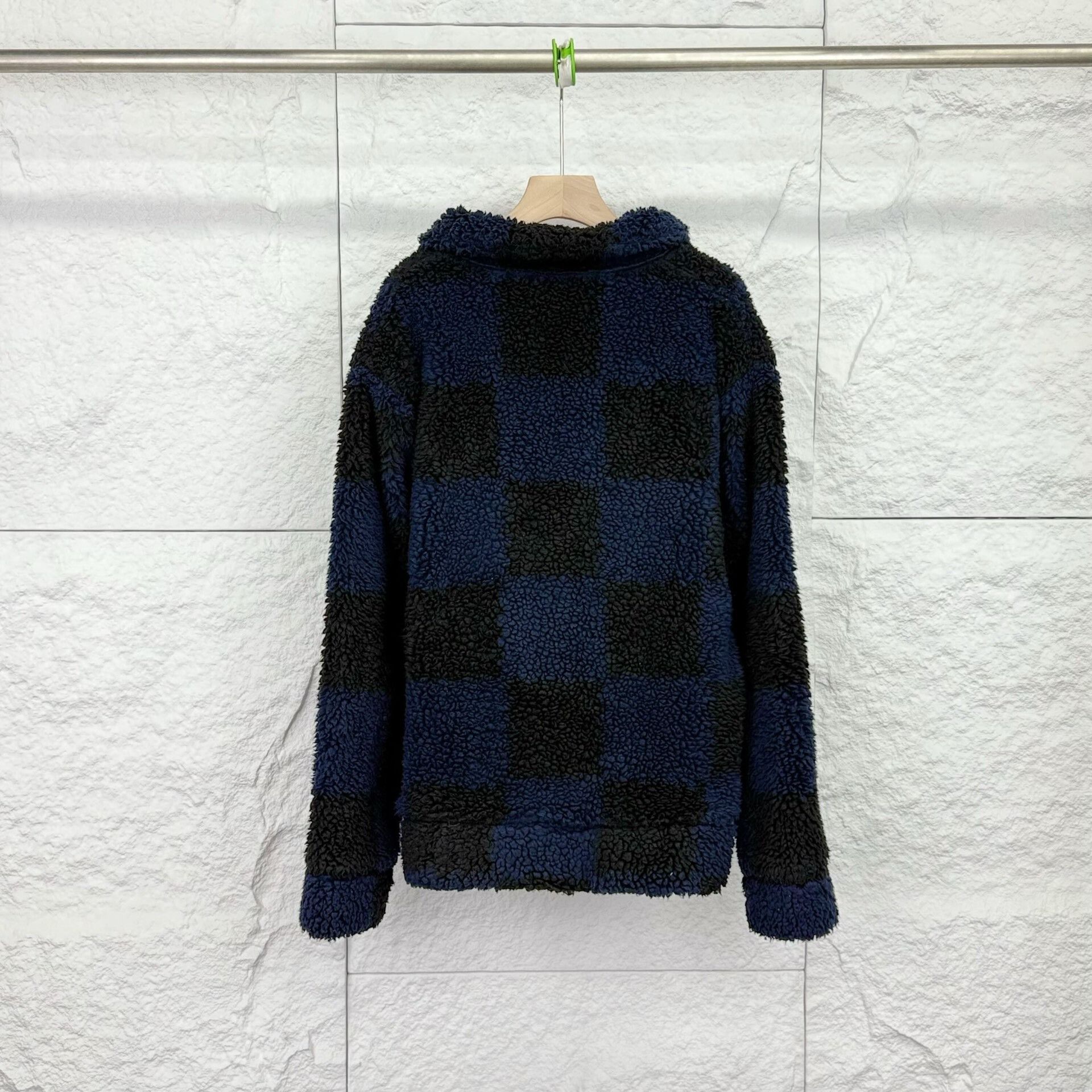 Louis Vuitton Louis Vuitton Checkered Lambswool Jacket Size US L / EU 52-54 / 3 - 2 Thumbnail